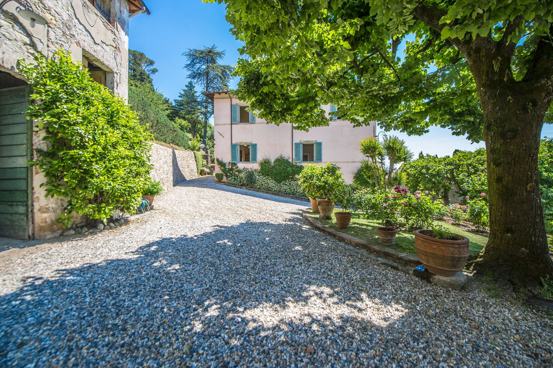 House in Lucca, Tuscany 10063517