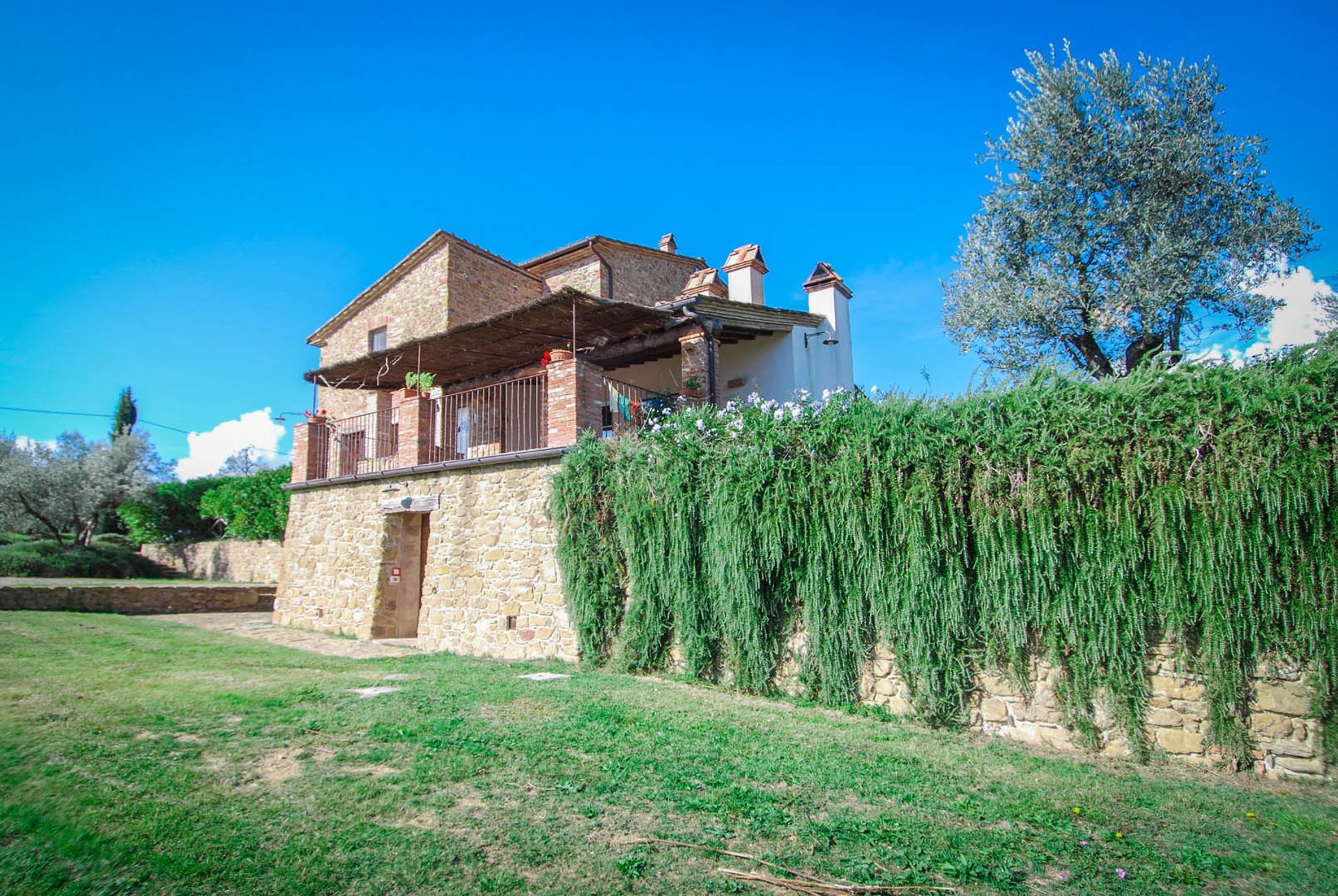 casa en Monte San Savino, Arezzo 10063610