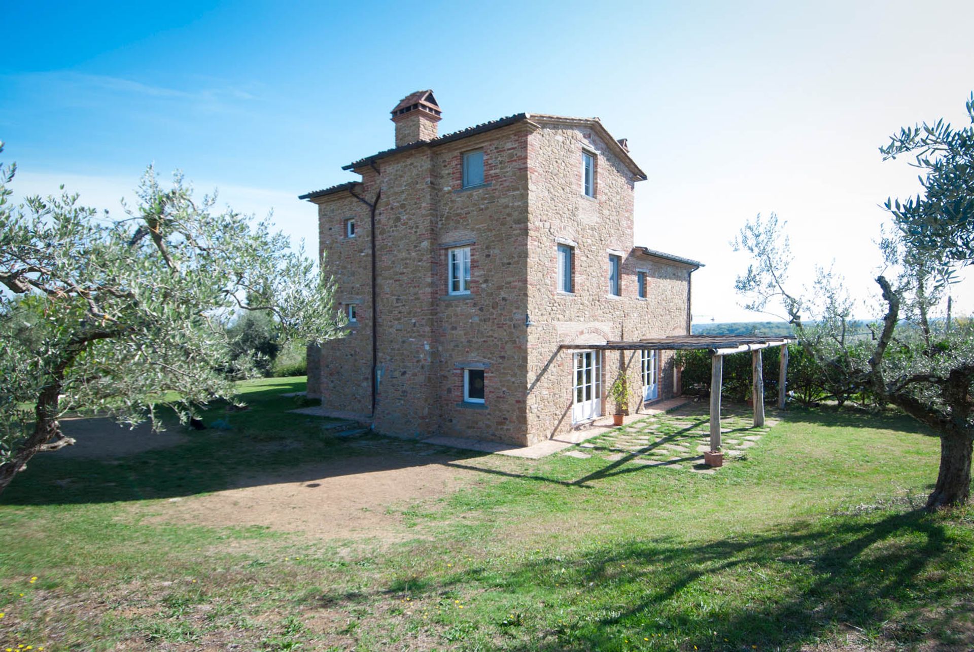 casa en Monte San Savino, Arezzo 10063610