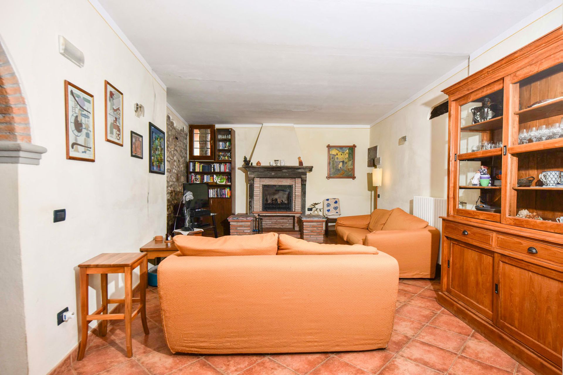 rumah dalam Montecatini Terme, Pistoia 10063771