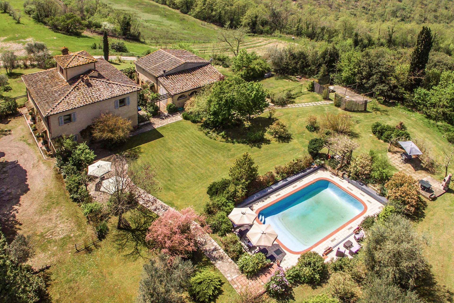 Huis in San Gimignano, Siena 10063942