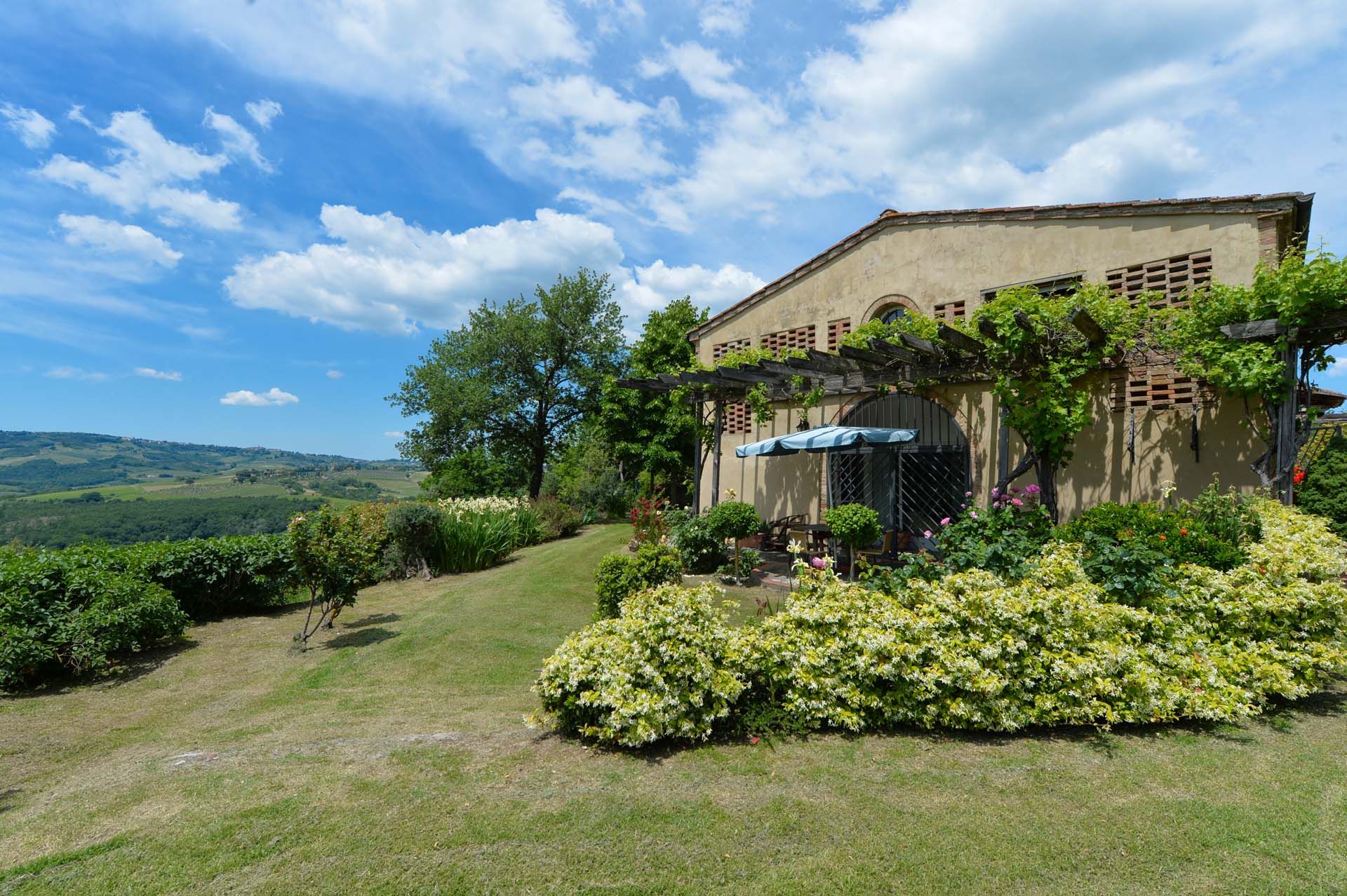 Будинок в San Gimignano, Siena 10063942