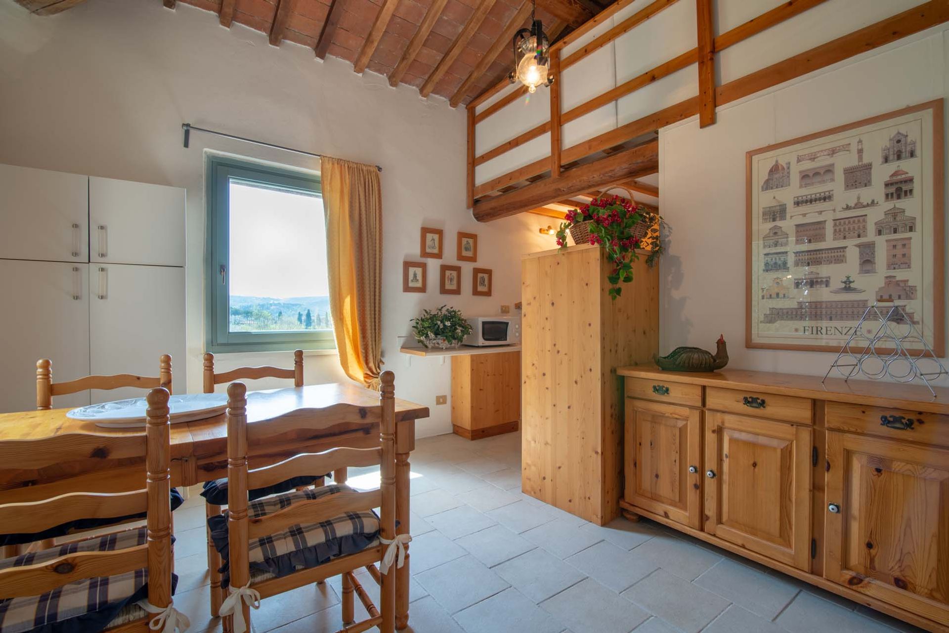 Huis in San Gimignano, Siena 10063942