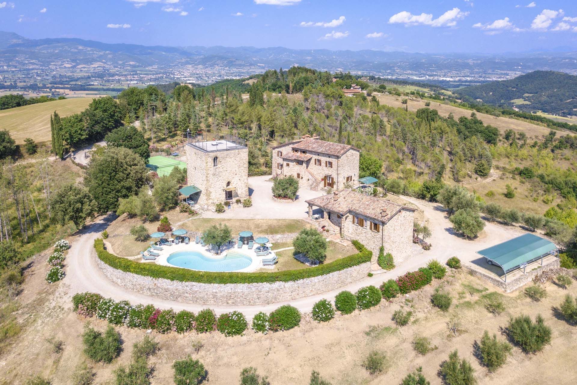 Casa nel Monte Santa Maria Tiberina, Umbria 10064173