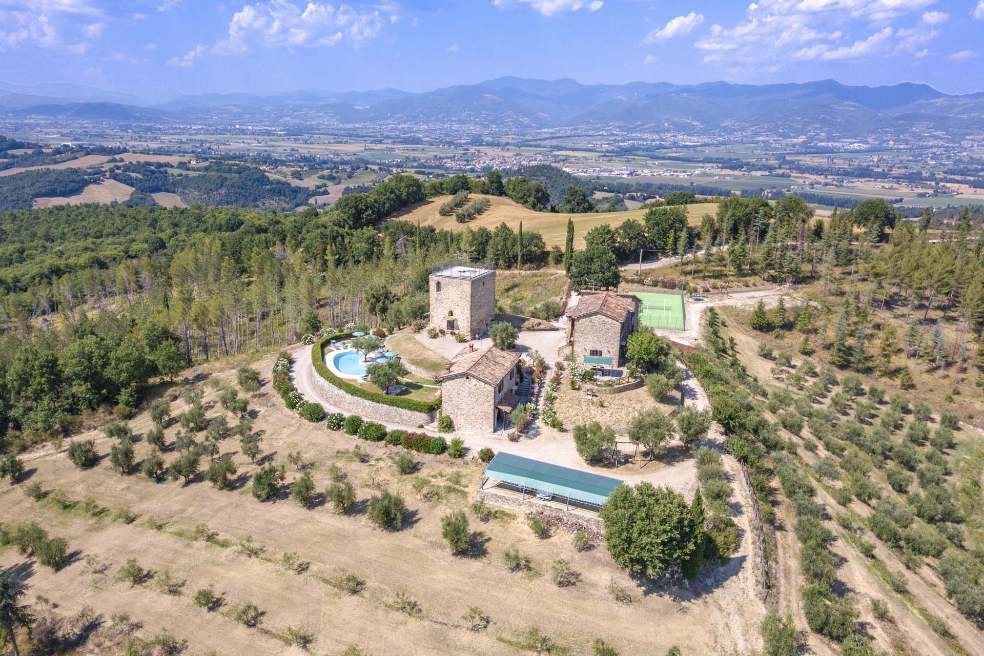 Hus i Monte Santa Maria Tiberina, Perugia 10064173