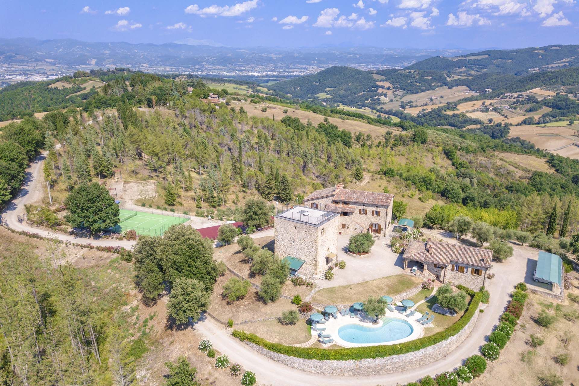 Hus i Monte Santa Maria Tiberina, Perugia 10064173