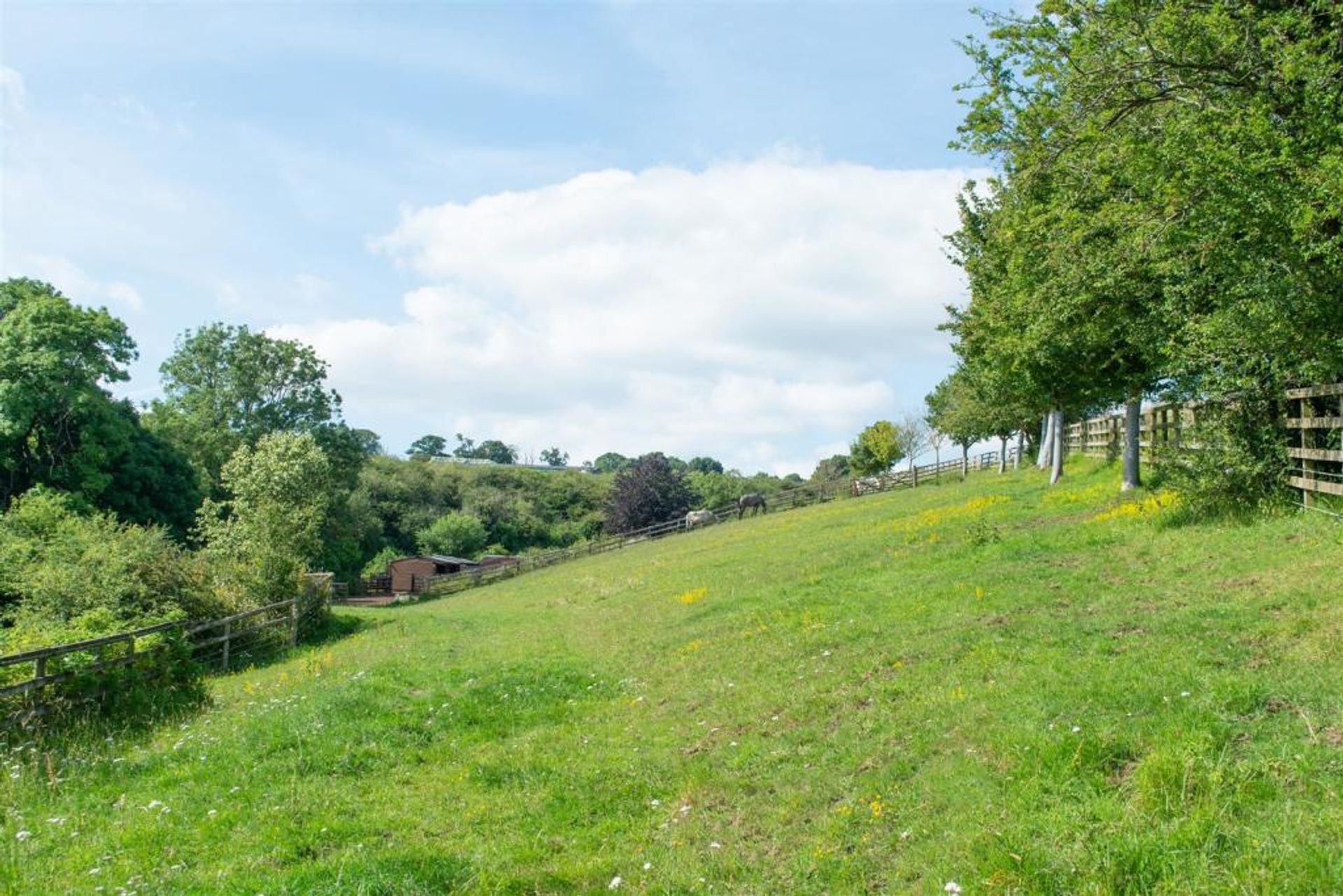 House in Naunton,  10064178