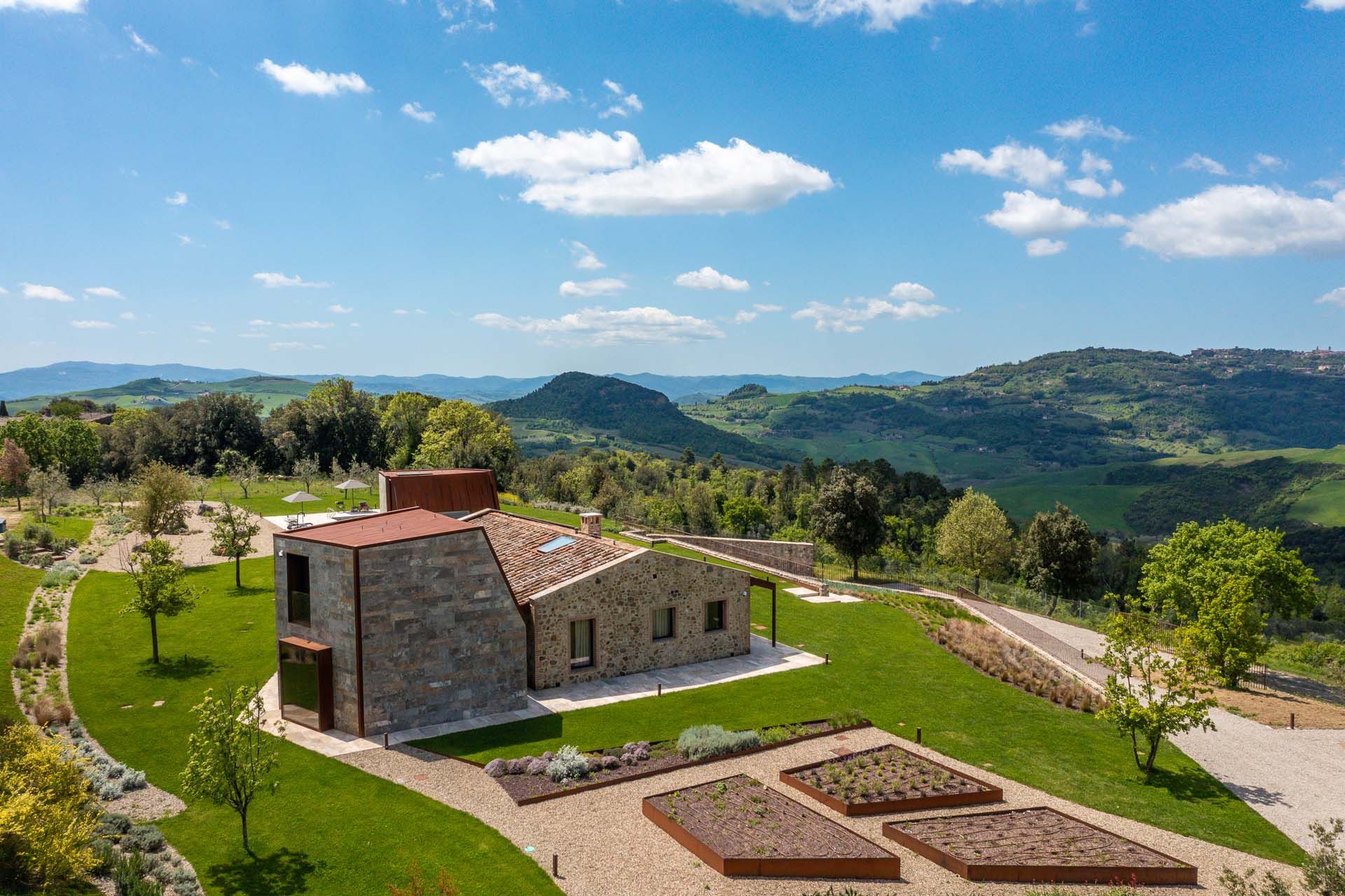 House in Saline, Tuscany 10064252