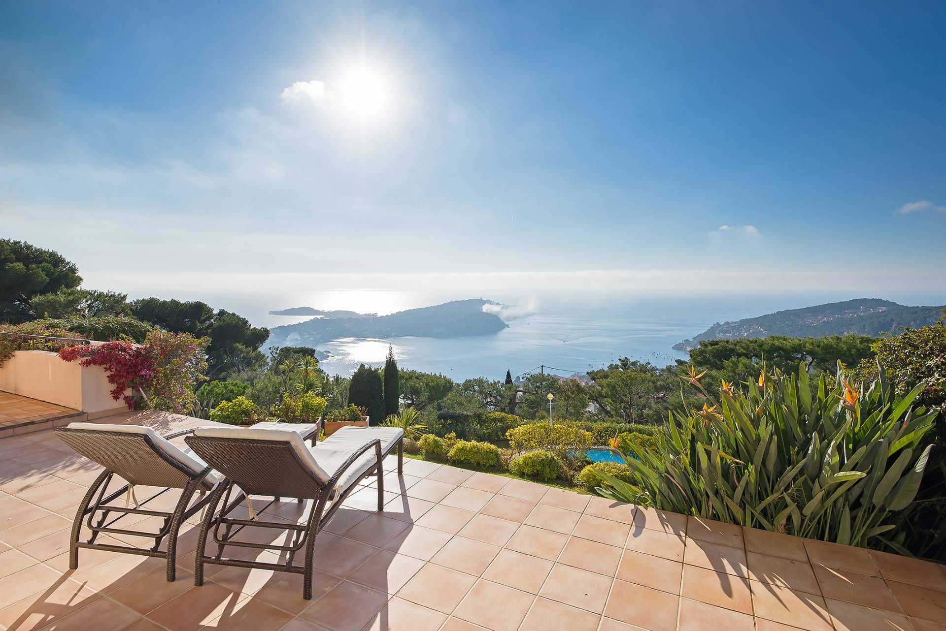 Osakehuoneisto sisään Villefranche-sur-Mer, Provence-Alpes-Cote d'Azur 10064336