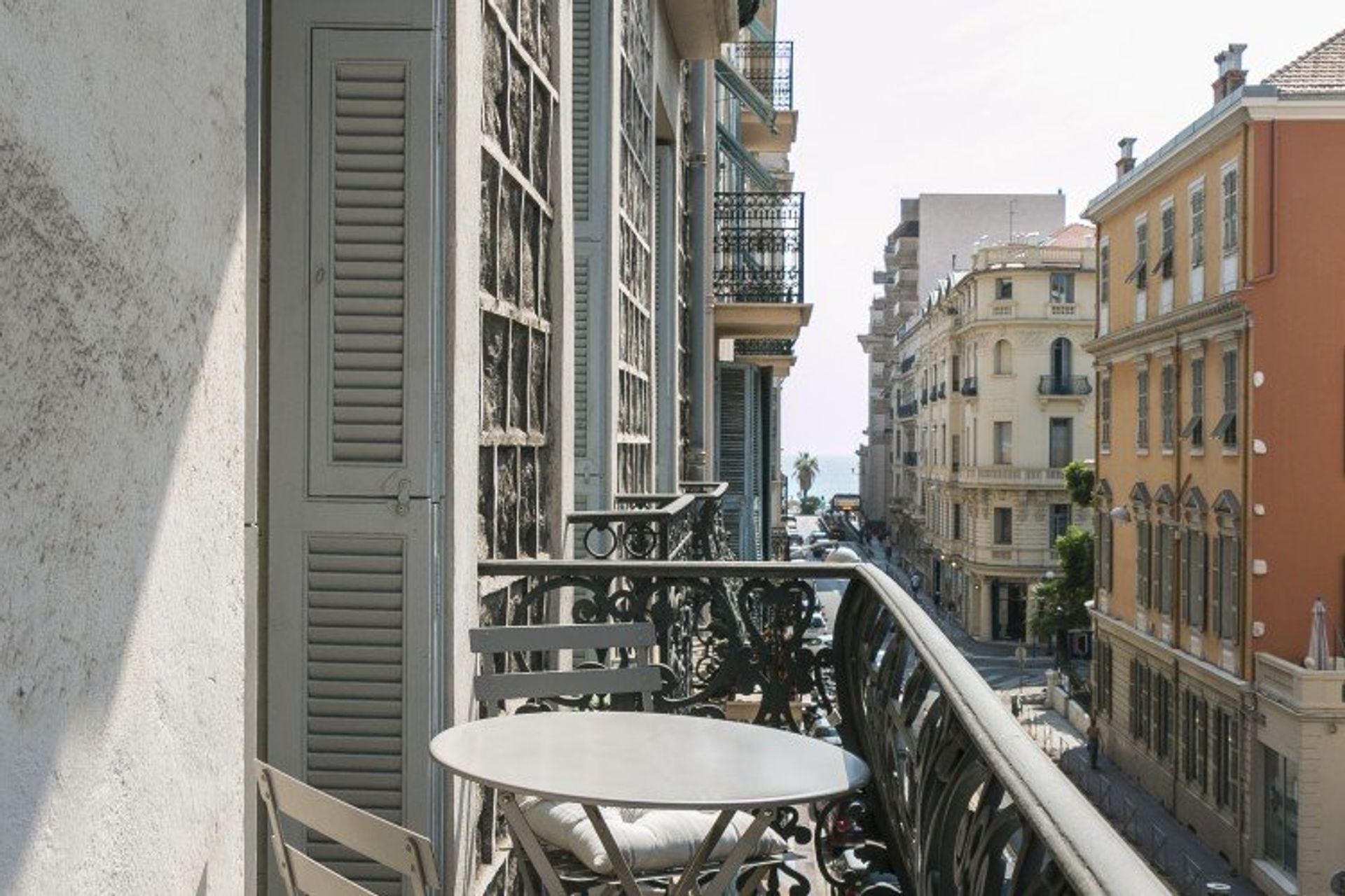 Condominium in Nice, Provence-Alpes-Cote d'Azur 10064378