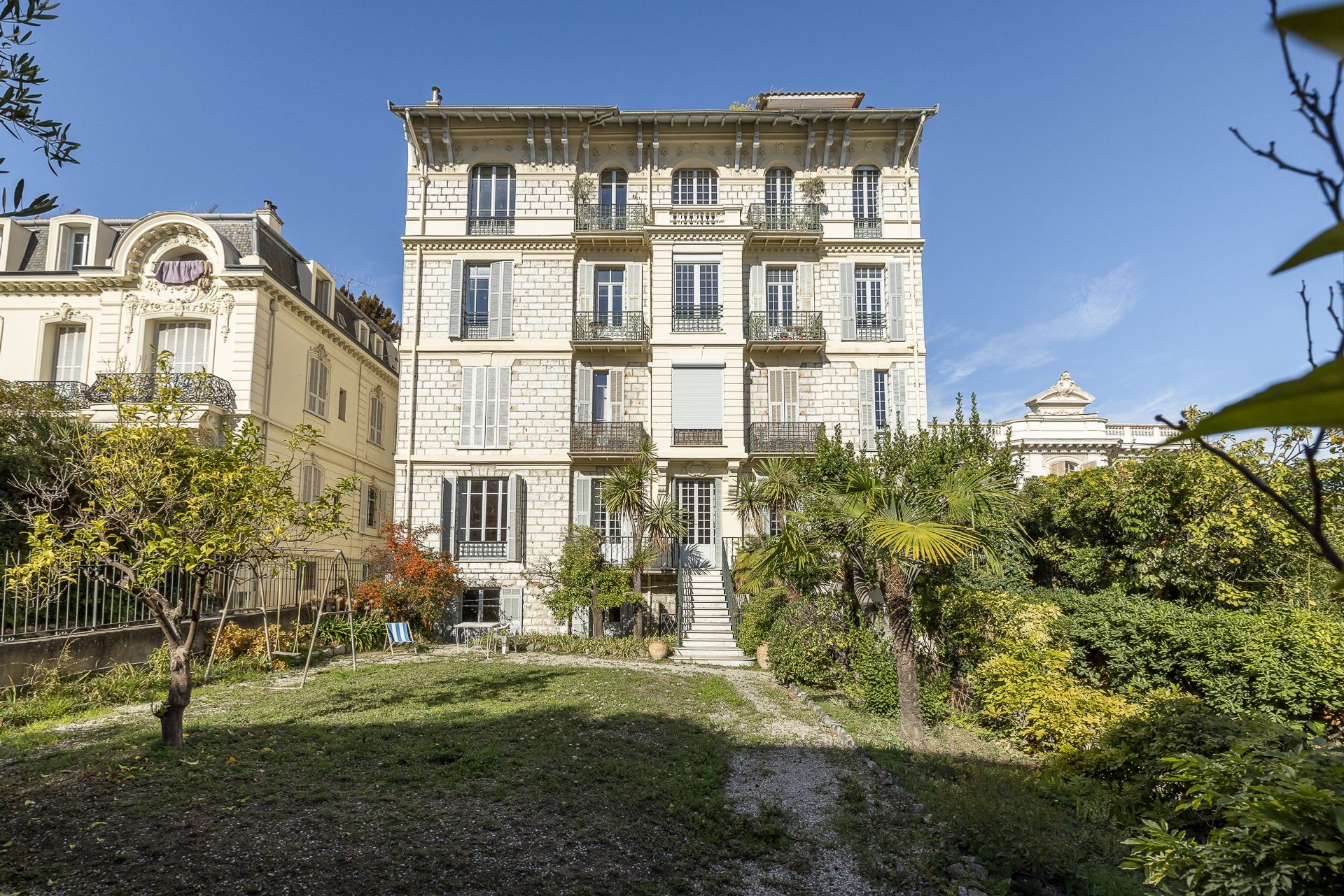 Condominio nel Le Ray, Provence-Alpes-Cote d'Azur 10064390