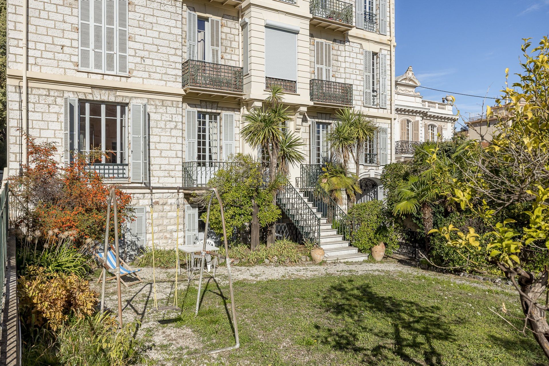 Condominium dans Le Ray, Provence-Alpes-Cote d'Azur 10064390