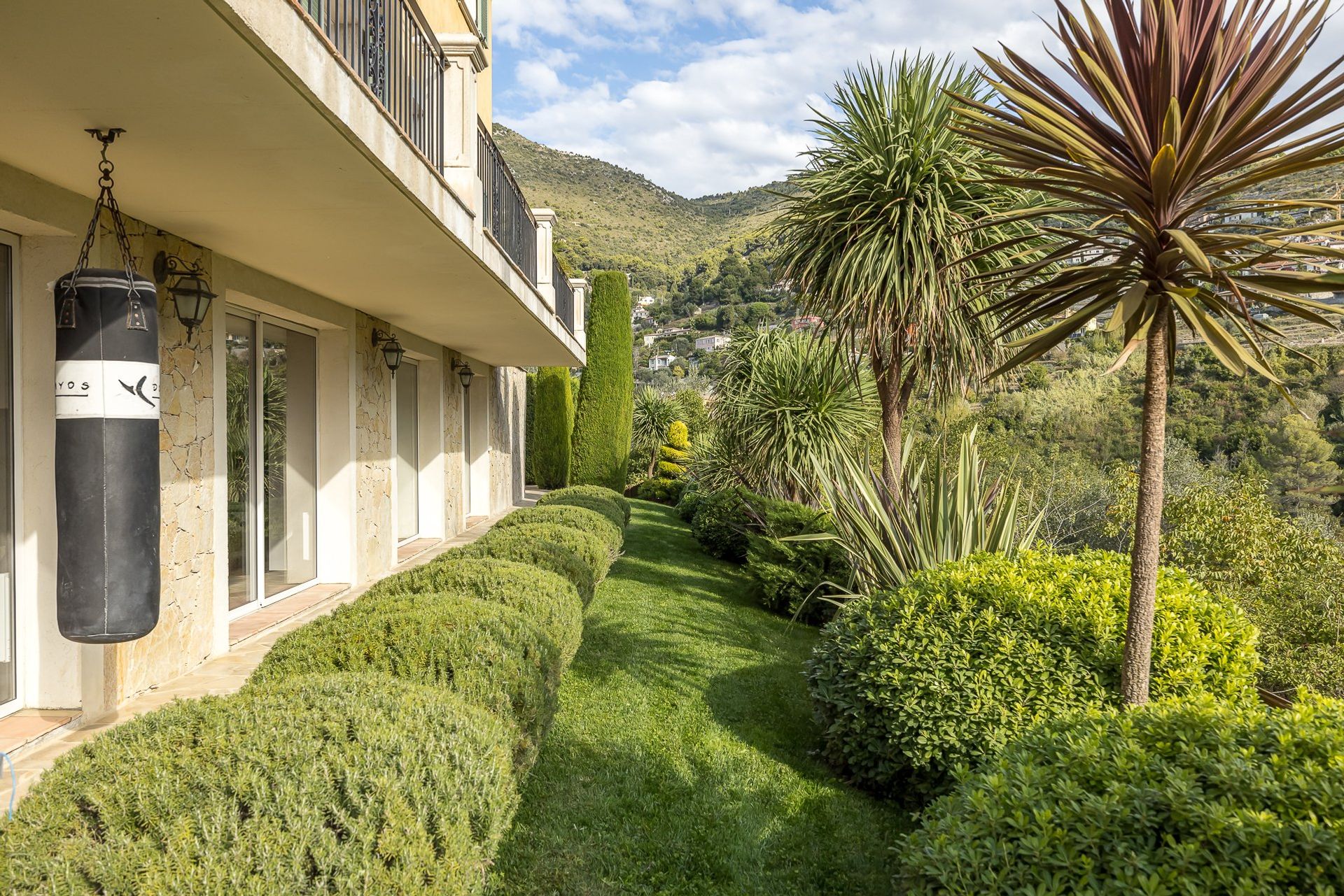 Huis in Falicon, Alpes-Maritimes 10064392