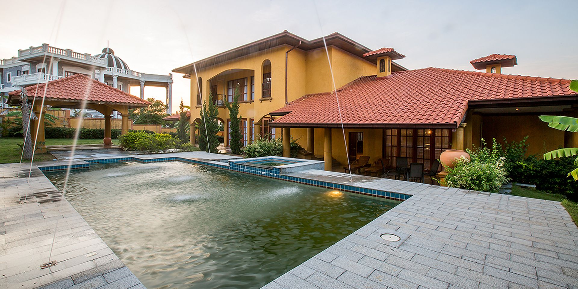 Hus i Hua Hin, Prachuap Khiri Khan 10065089