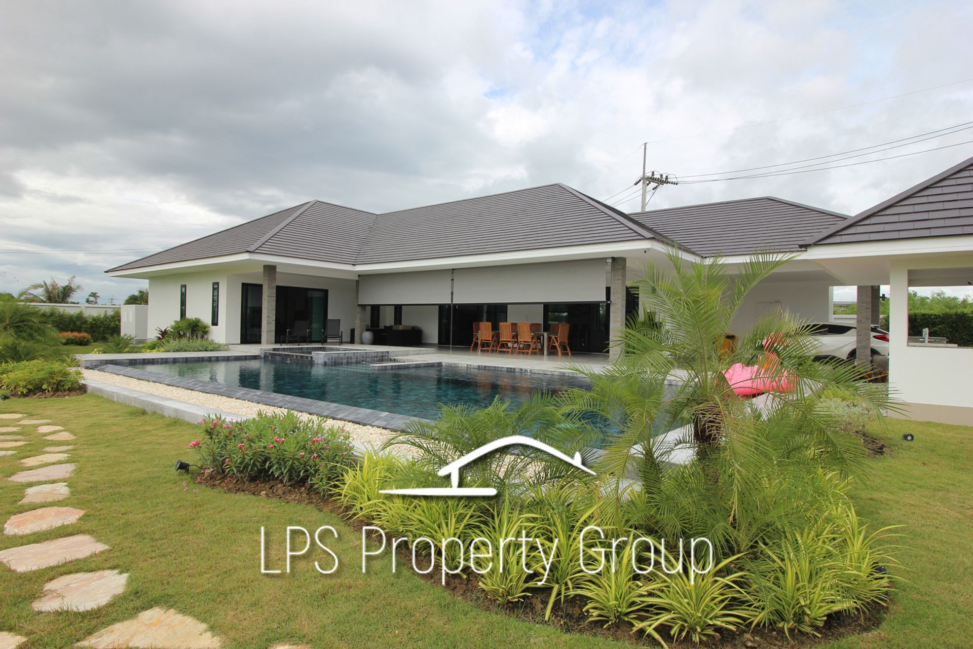 House in Pran Buri, Prachuap Khiri Khan 10065162