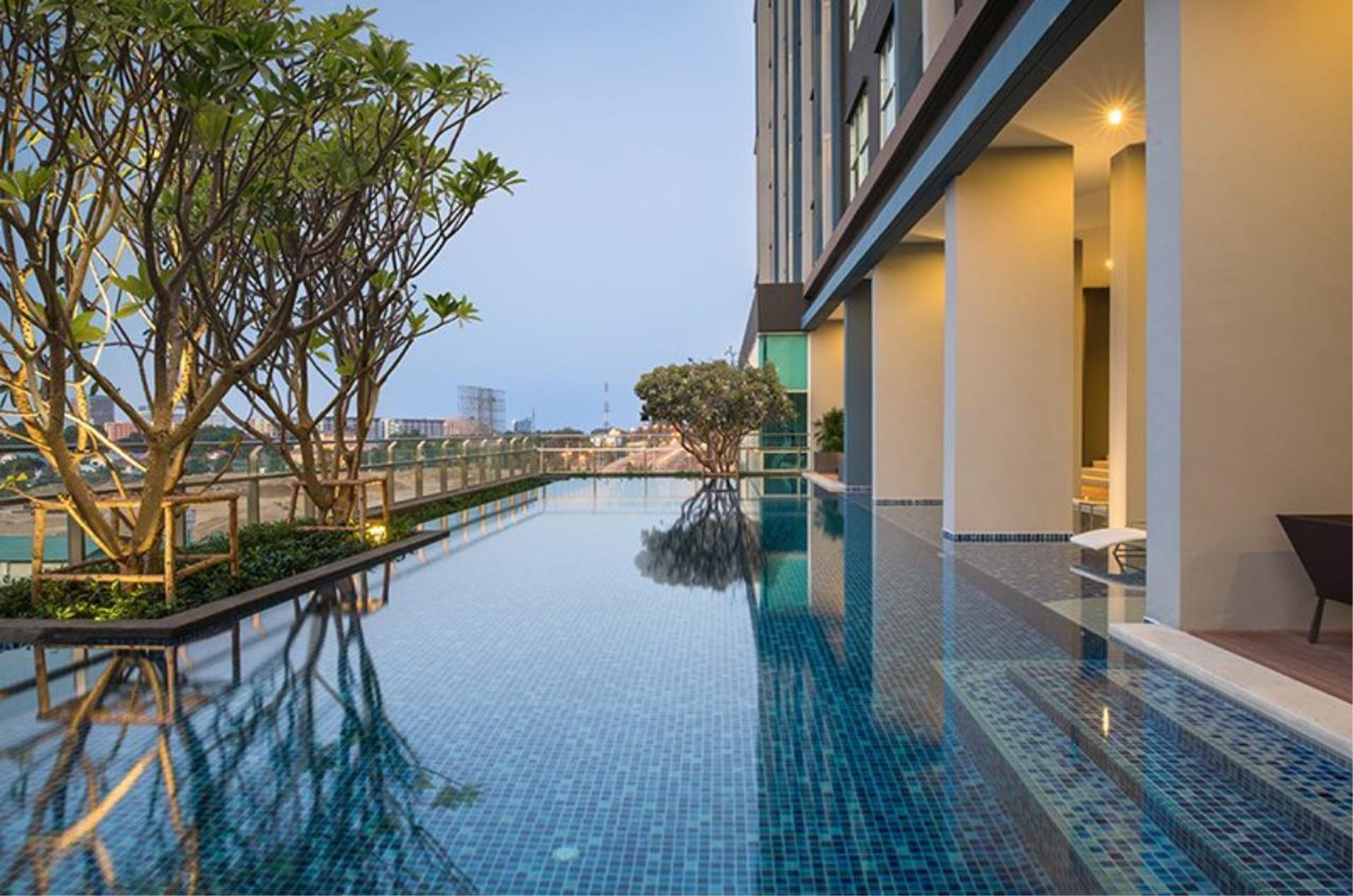 Condominium in Hua Hin, Prachuap Khiri Khan 10065213