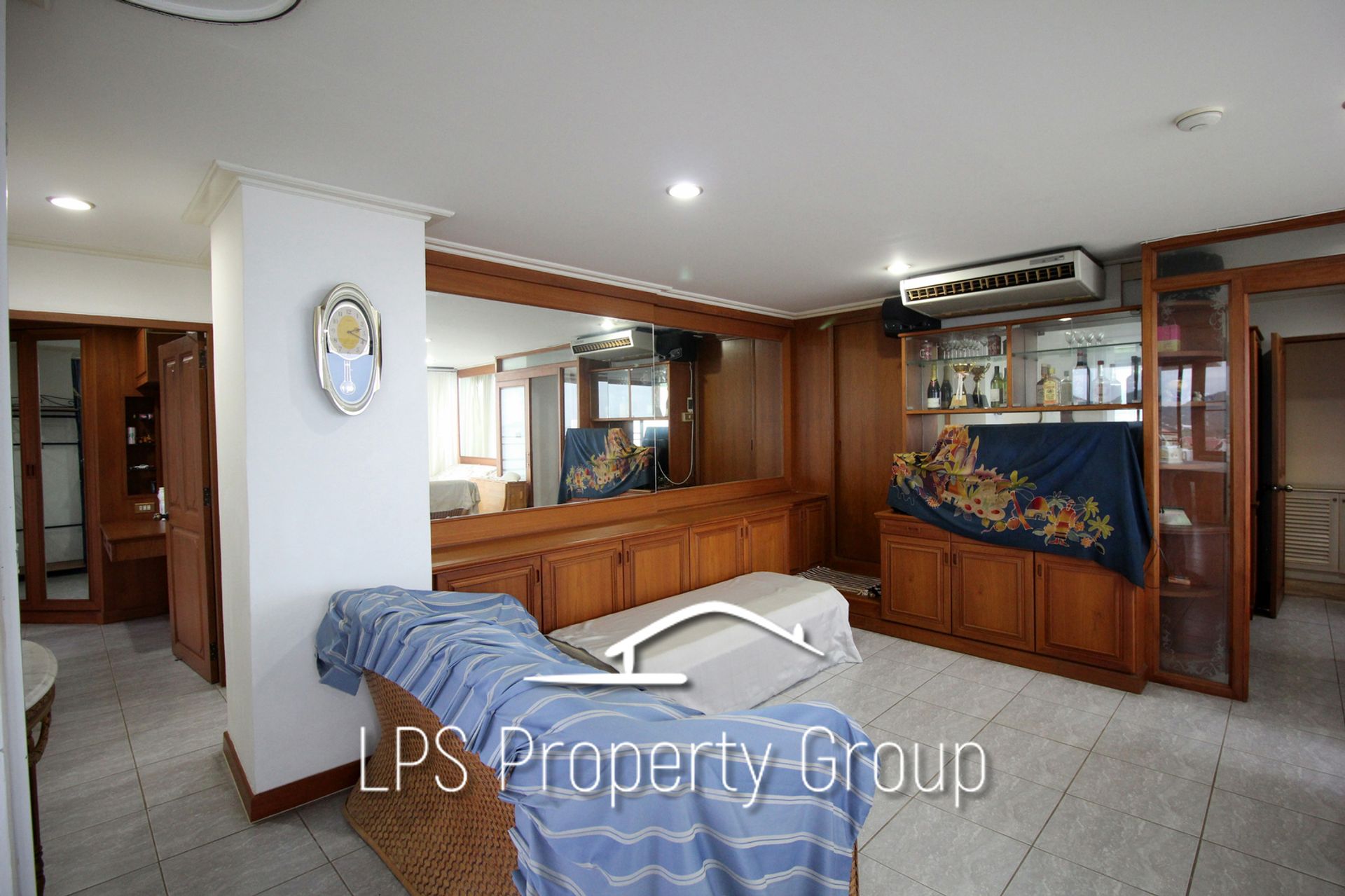 Condominium in Hua Hin, Prachuap Khiri Khan 10065250