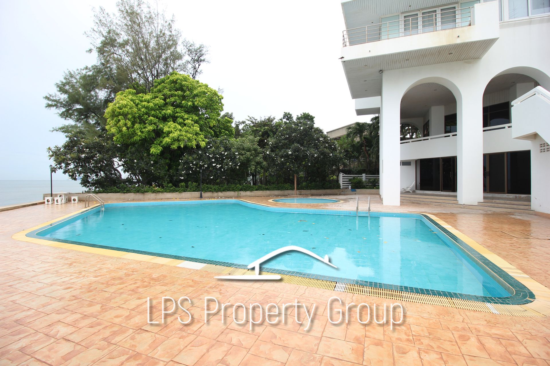 Condominium in Hua Hin, Prachuap Khiri Khan 10065250