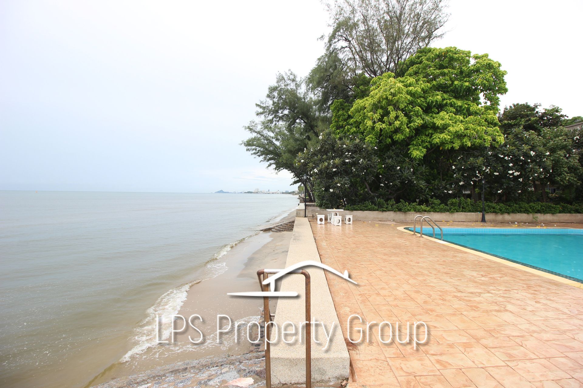 Condominium in Hua Hin, Prachuap Khiri Khan 10065252