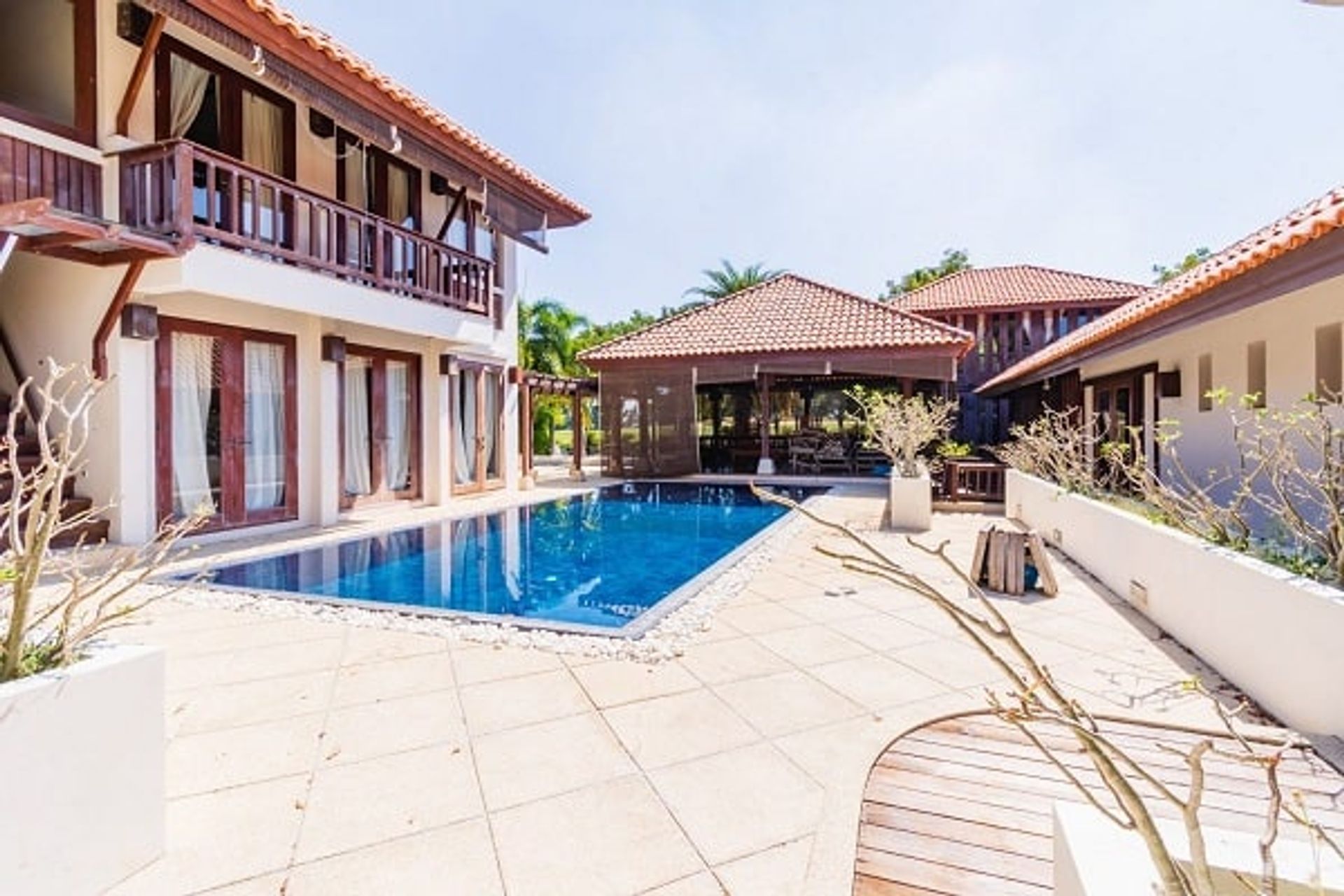 Huis in Hua Hin, Prachuap Khiri Khan 10065292