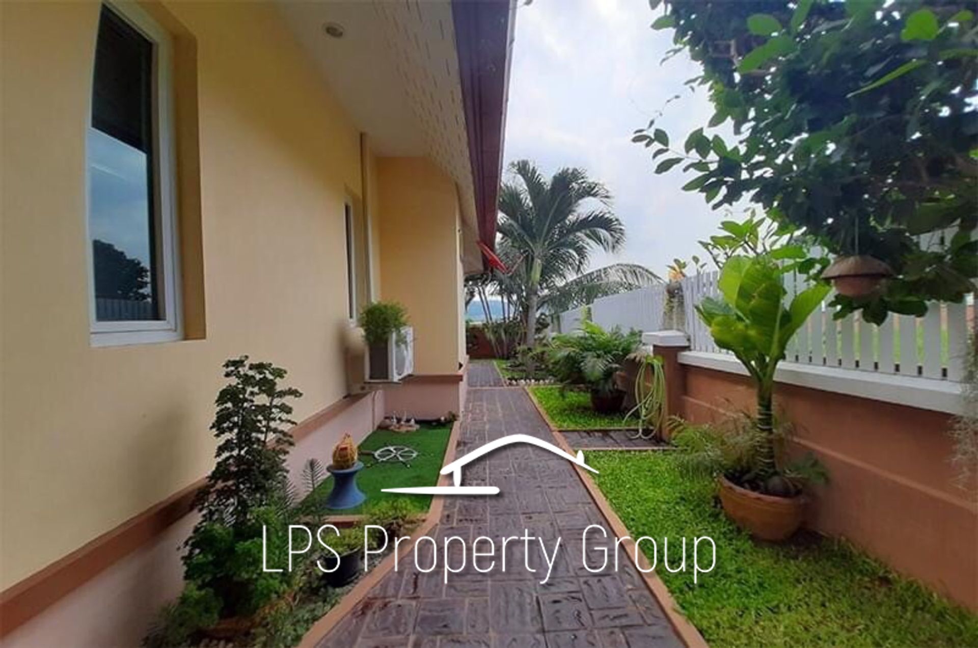 House in Hua Hin, Prachuap Khiri Khan 10065320