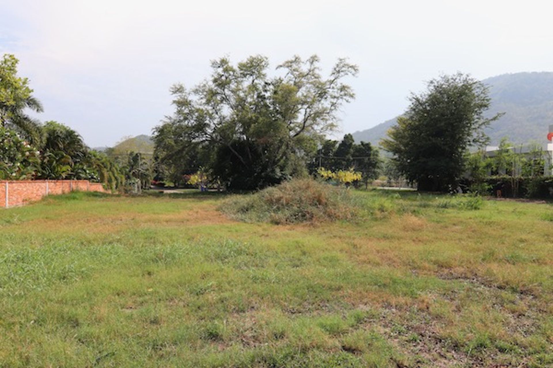 Land in Hua Hin, Prachuap Khiri Khan 10065323