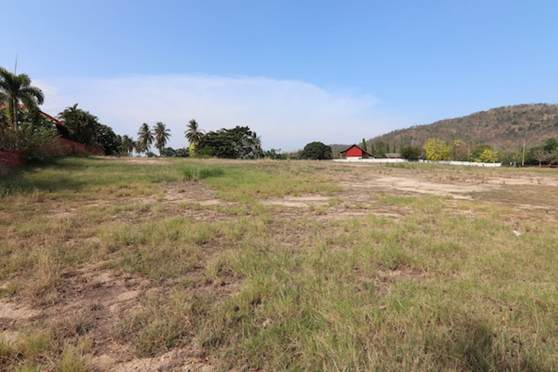 Land in Hua Hin, Prachuap Khiri Khan 10065323