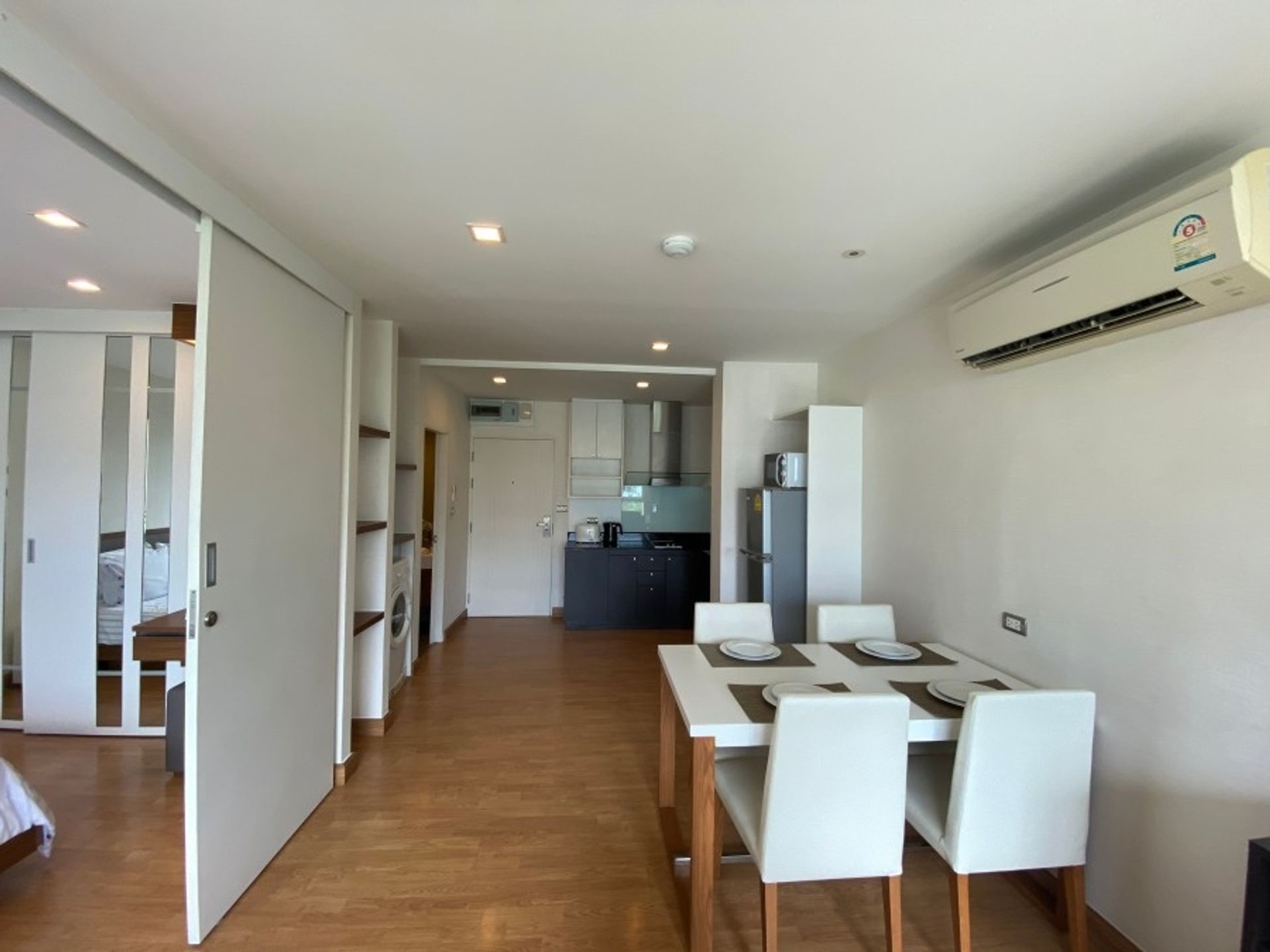 Condominium dans Bangkok,  10065325