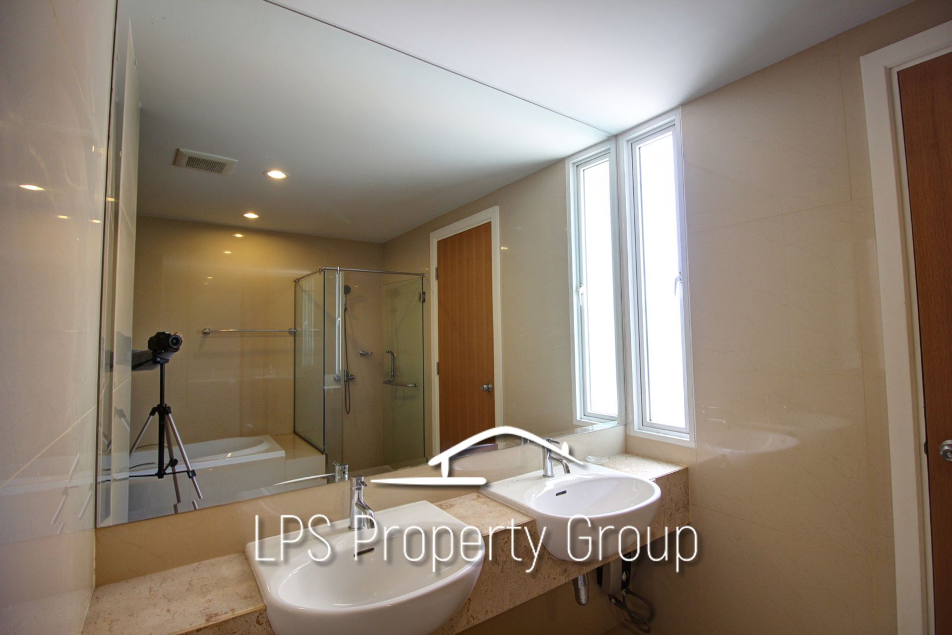 Condominium in Hua Hin, Prachuap Khiri Khan 10065354