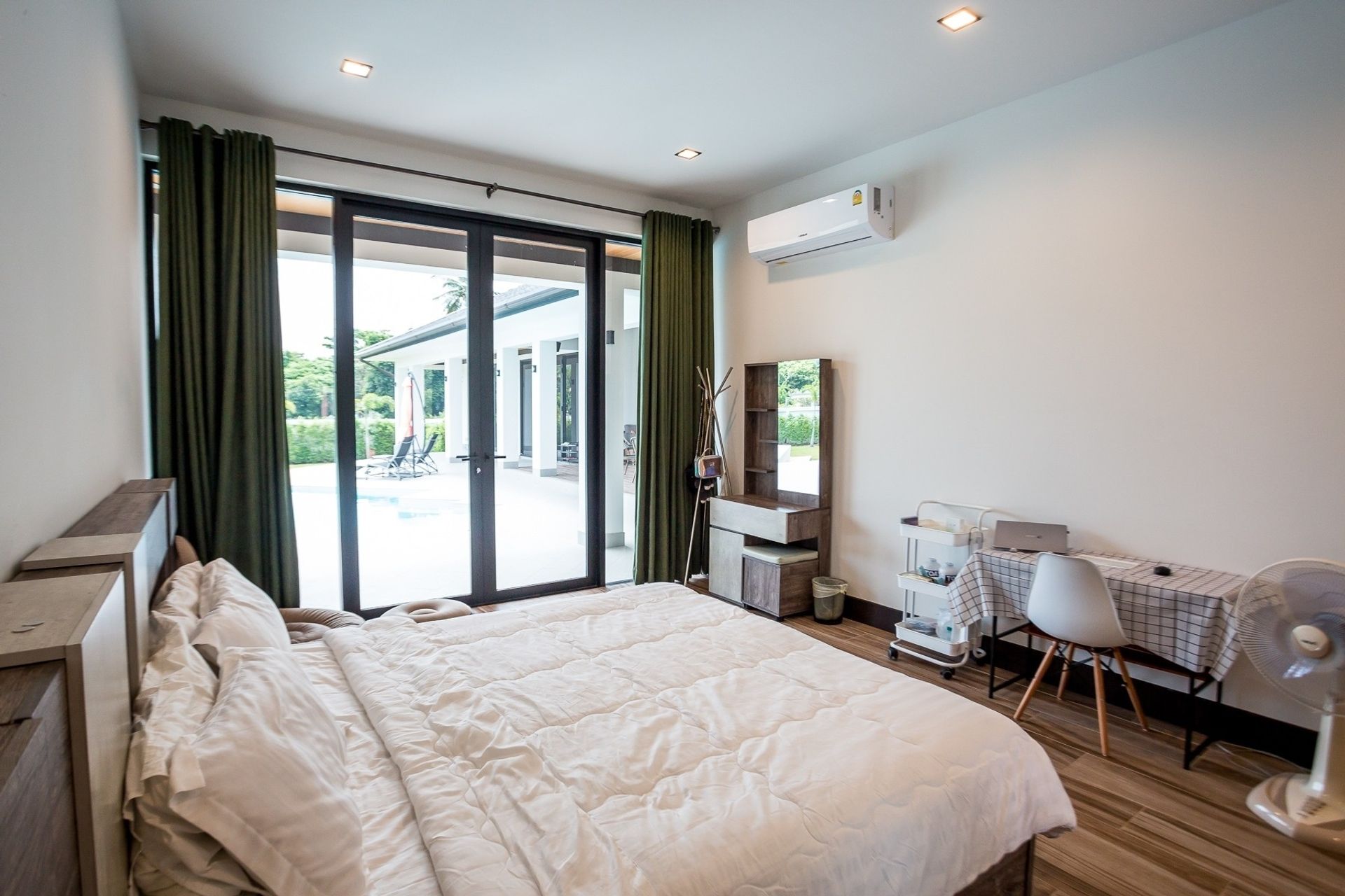 Hus i Hua Hin, Prachuap Khiri Khan 10065361