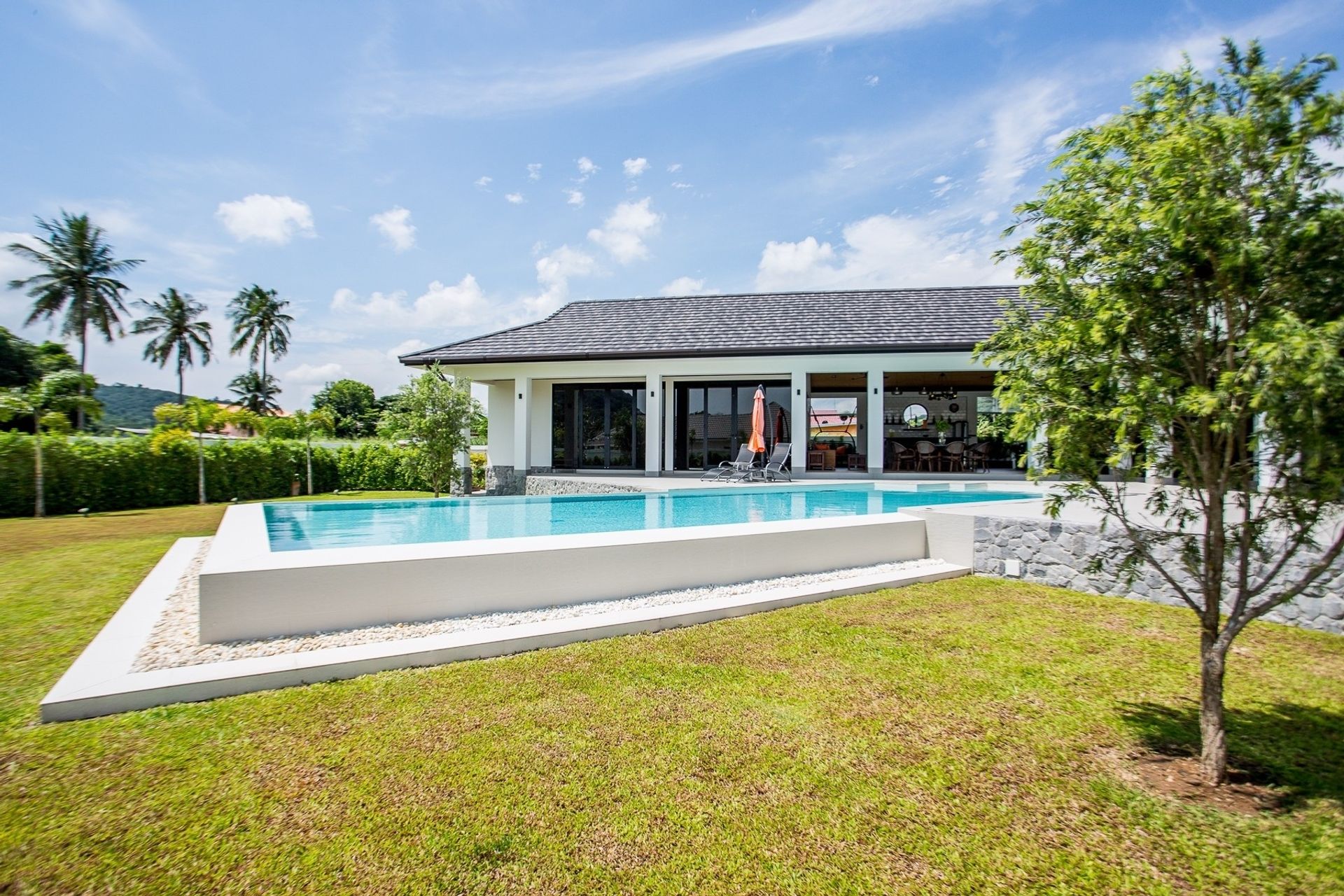 Talo sisään Hua Hin, Prachuap Khiri Khan 10065361