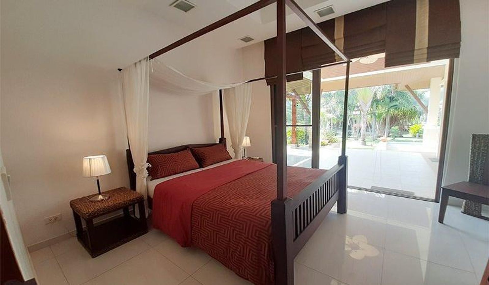 жилой дом в Hua Hin, Prachuap Khiri Khan 10065364