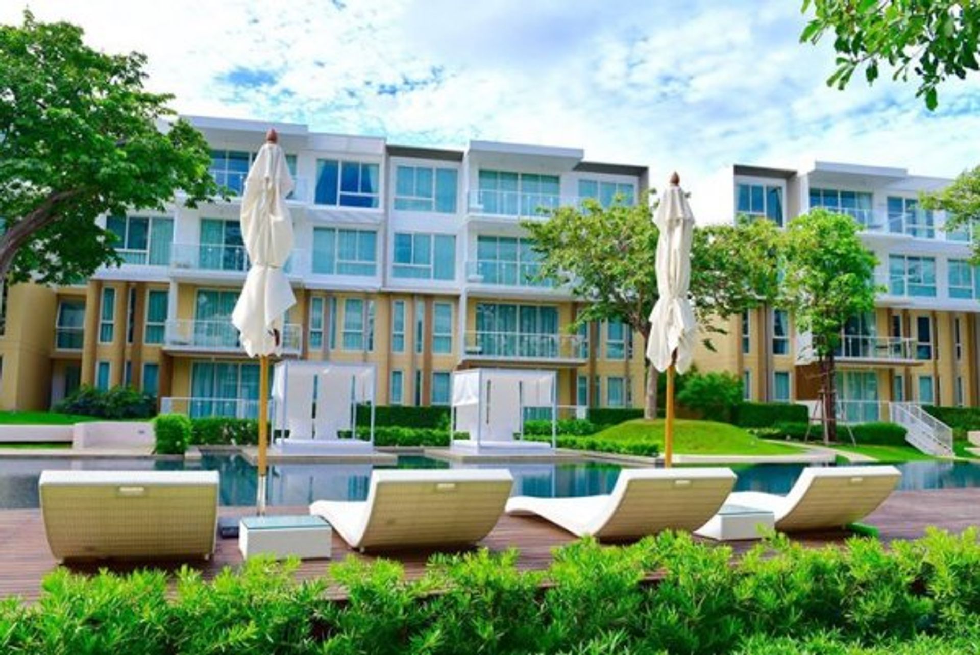 Condominium in Hua Hin, Prachuap Khiri Khan 10065389