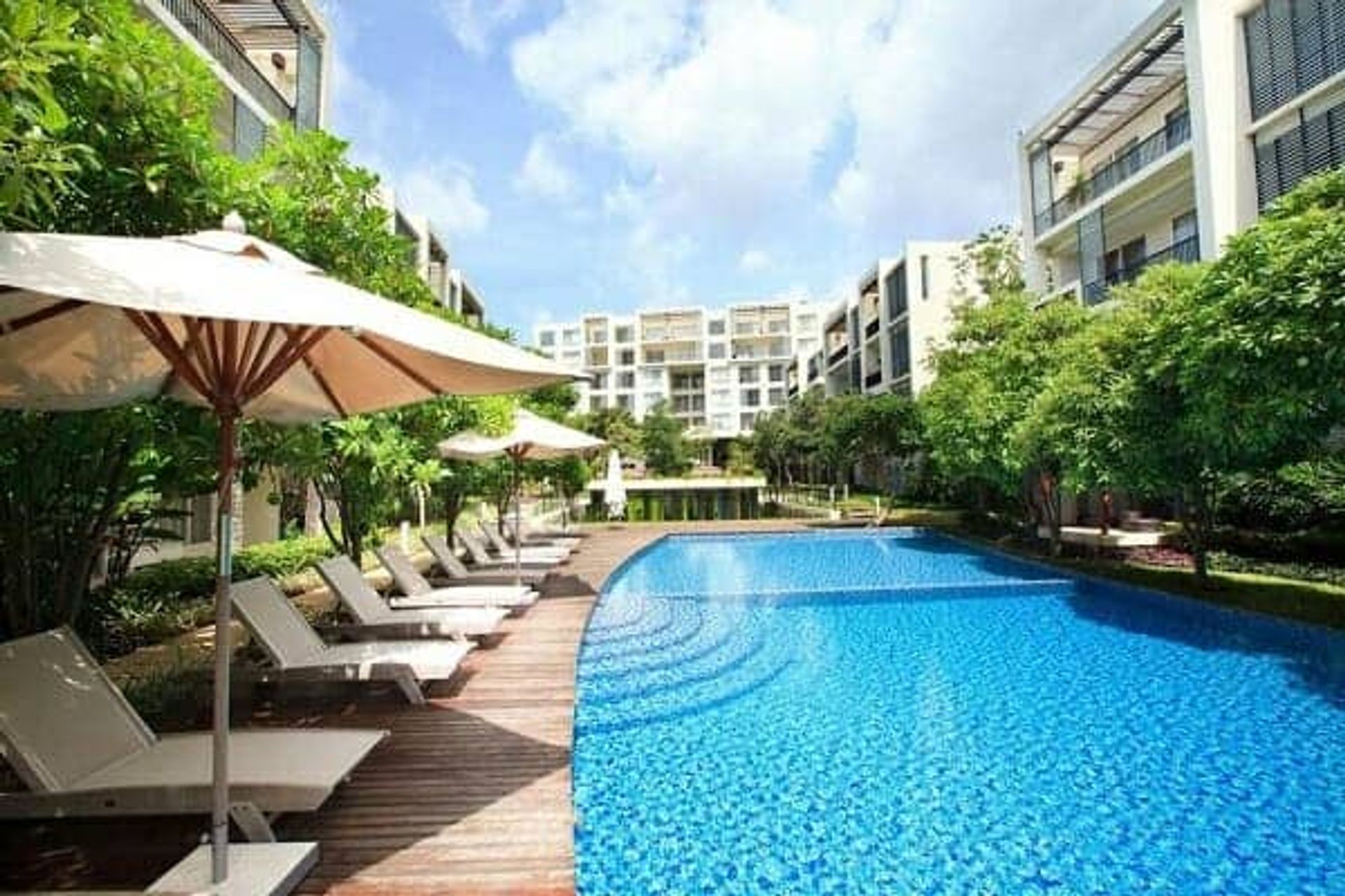 Condominium in Hua Hin, Prachuap Khiri Khan 10065426