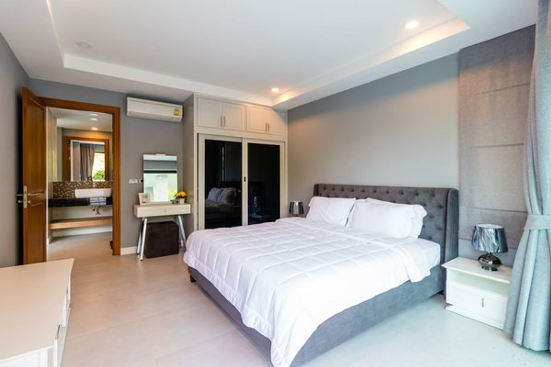 Hus i Hua Hin, Prachuap Khiri Khan 10065470