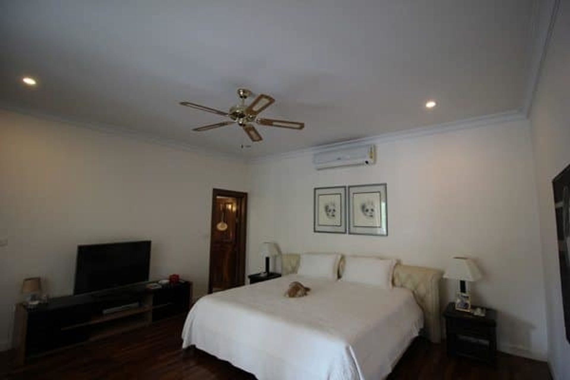 Talo sisään Hua Hin, Prachuap Khiri Khan 10065475