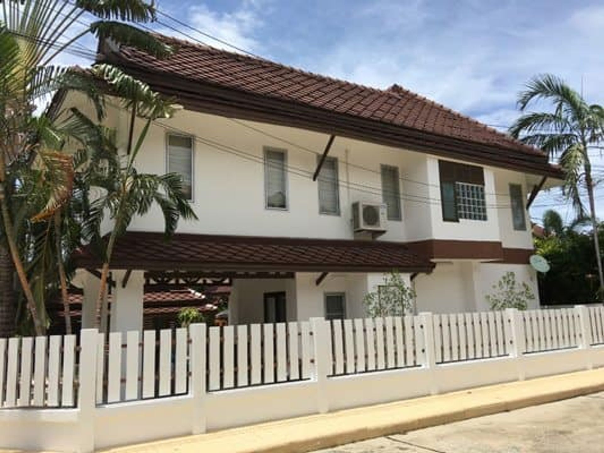 Hus i Hua Hin, Prachuap Khiri Khan 10065506