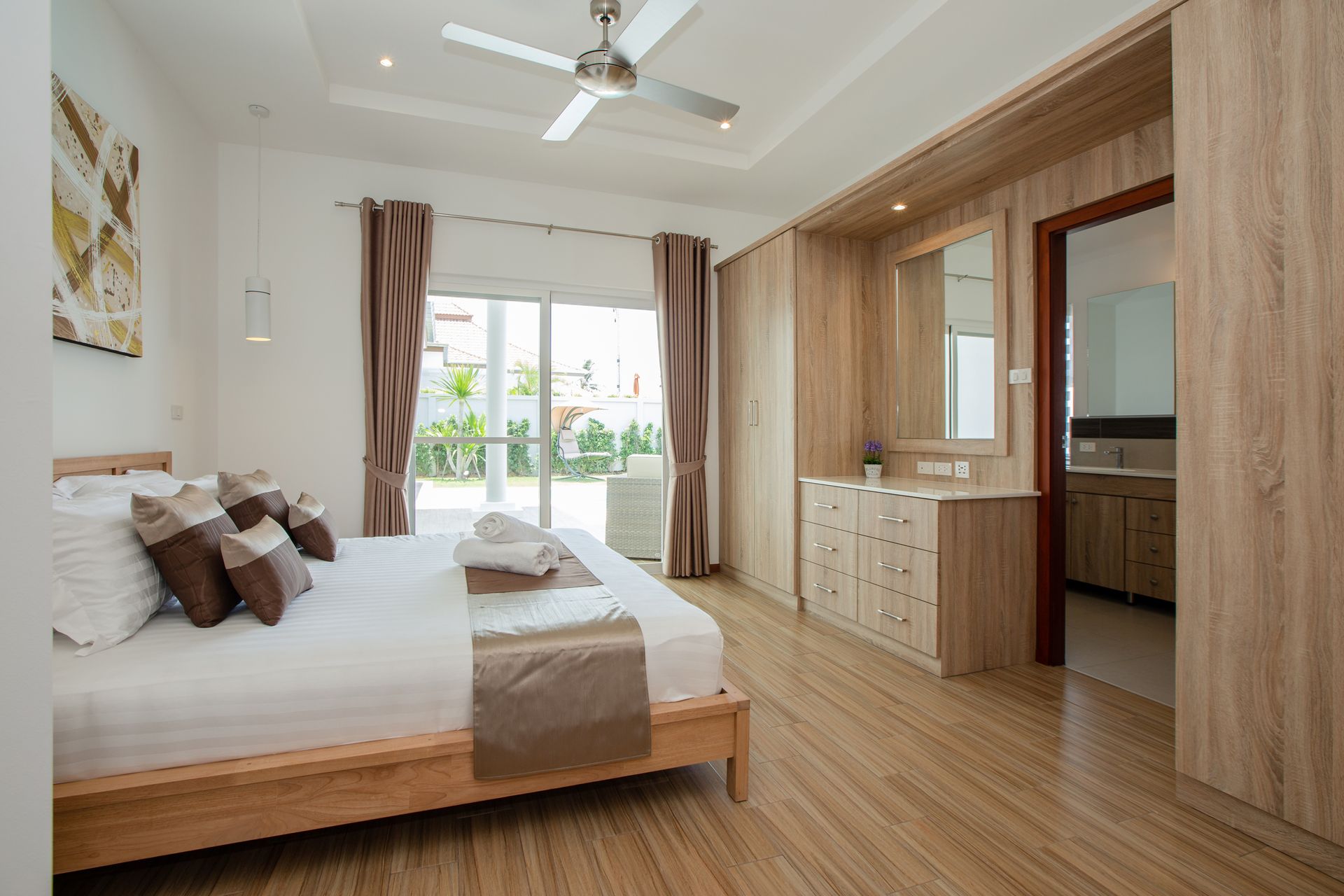 Hus i Hua Hin, Prachuap Khiri Khan 10065558