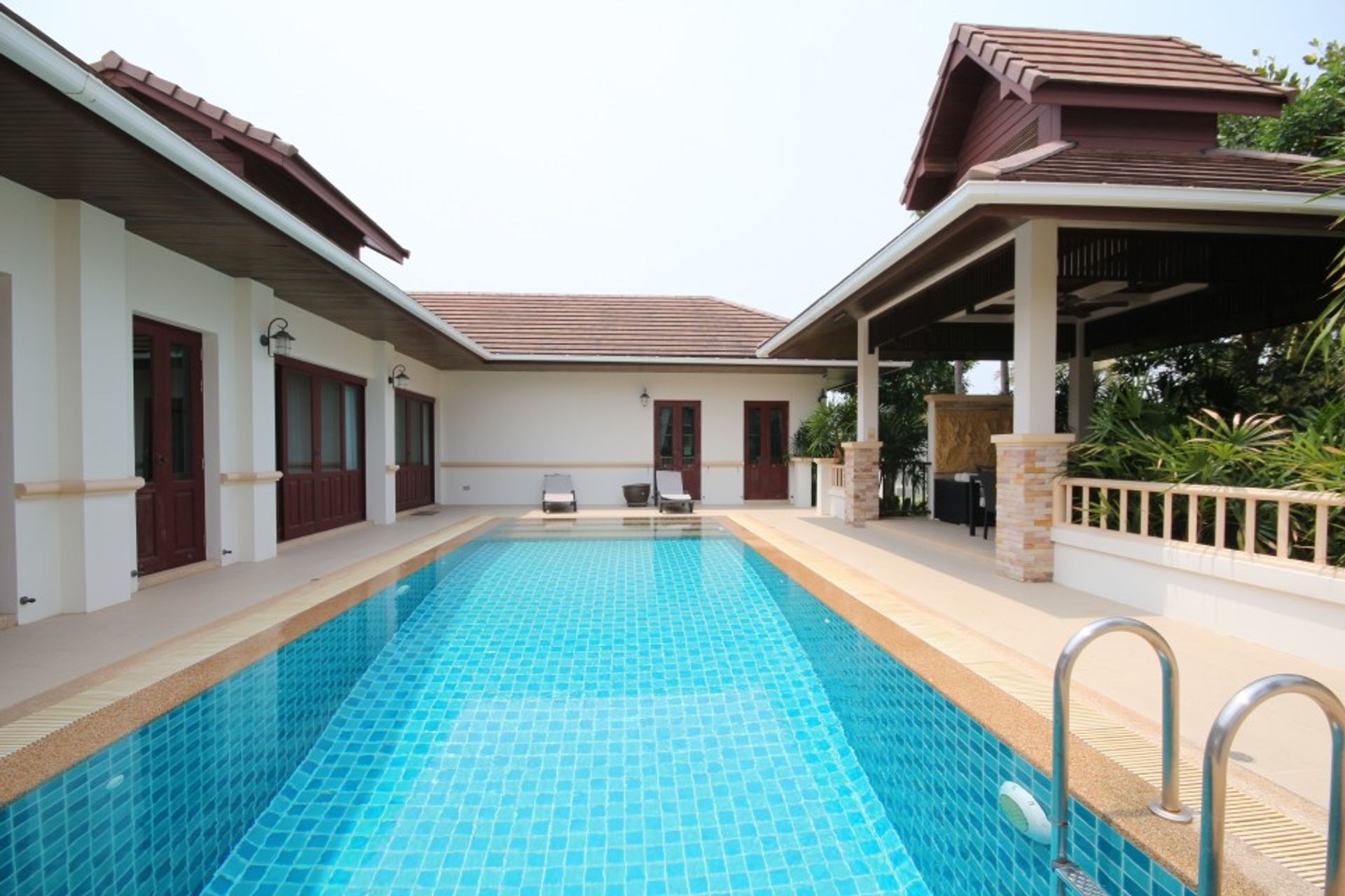 Talo sisään Hua Hin, Prachuap Khiri Khan 10065585