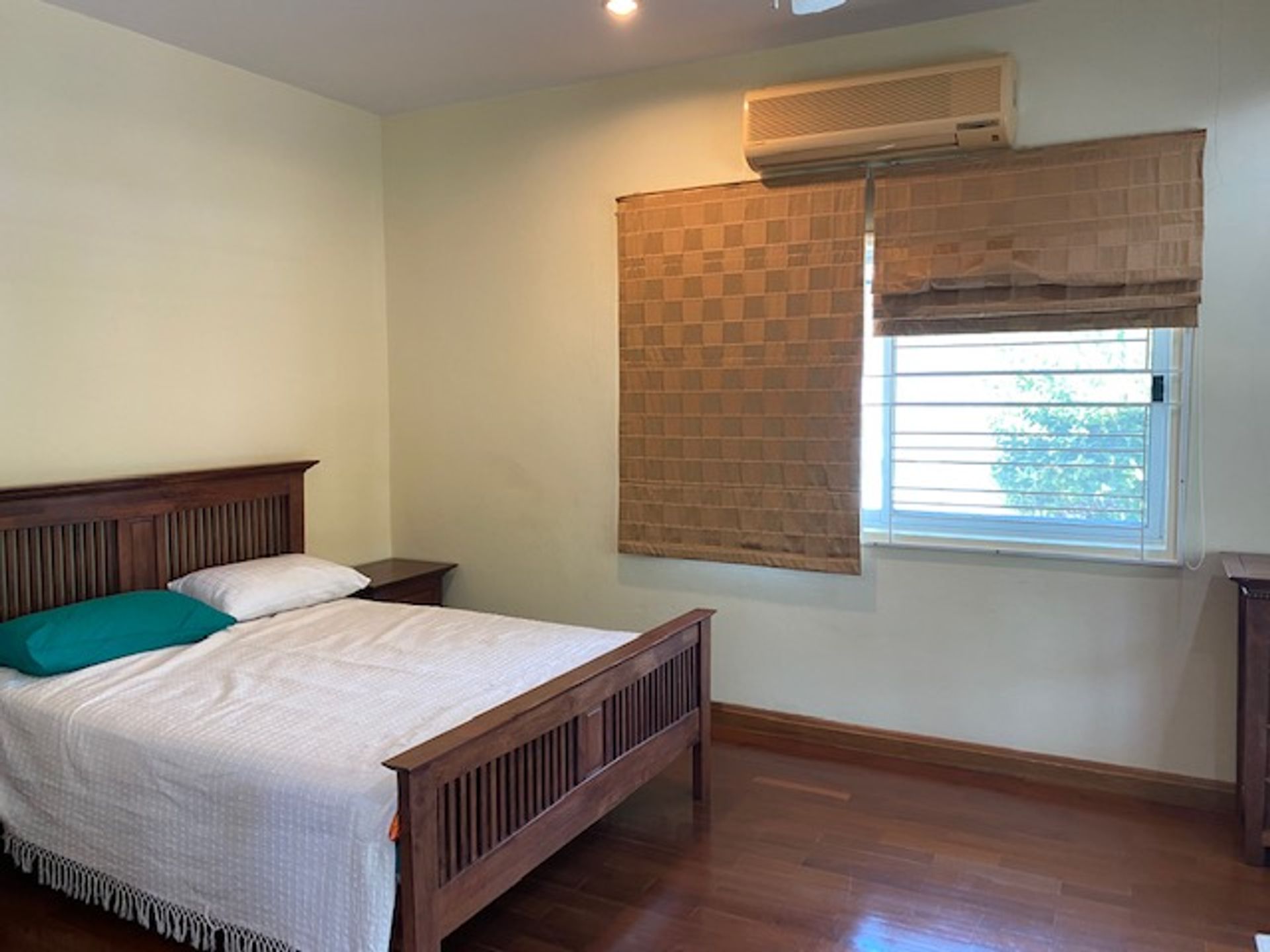 House in Pran Buri, Prachuap Khiri Khan 10065601