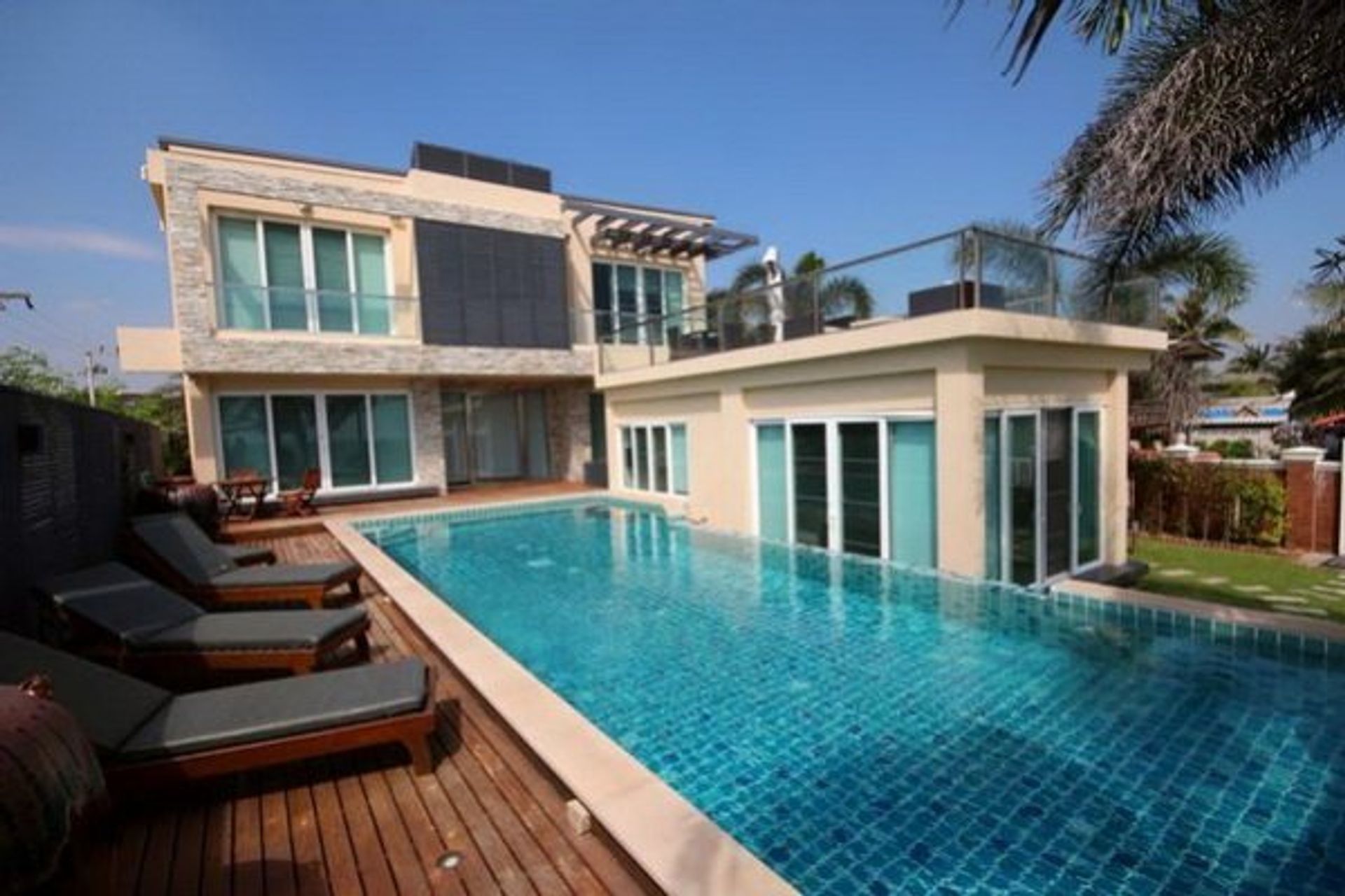 Hus i Hua Hin, Prachuap Khiri Khan 10065626