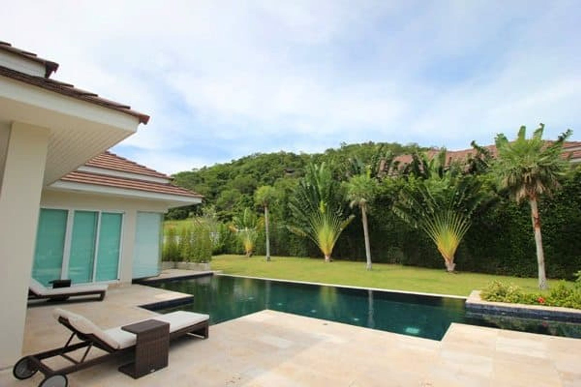 Talo sisään Hua Hin, Prachuap Khiri Khan 10065741