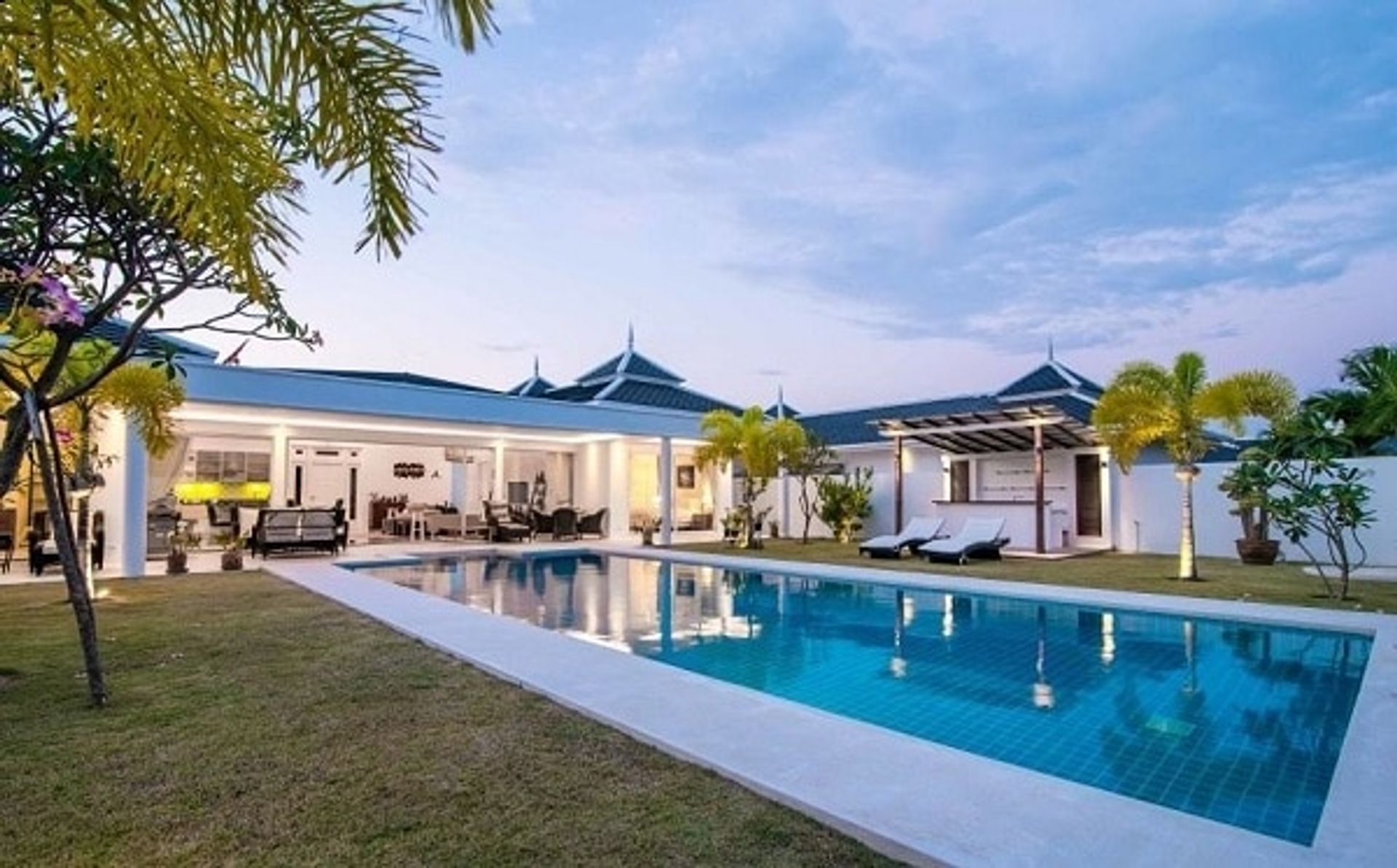 жилой дом в Hua Hin, Prachuap Khiri Khan 10065746