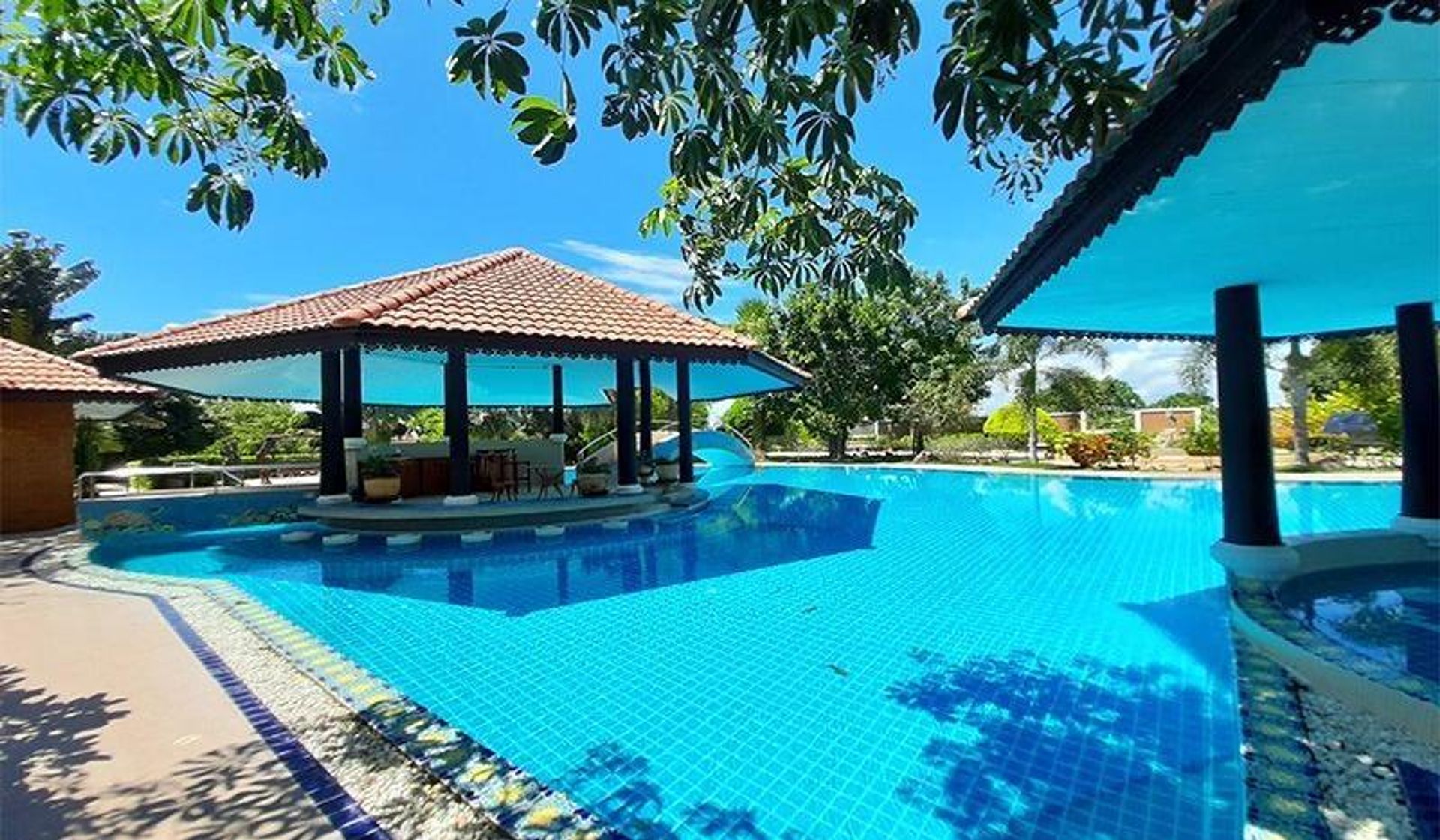 жилой дом в Hua Hin, Prachuap Khiri Khan 10065823