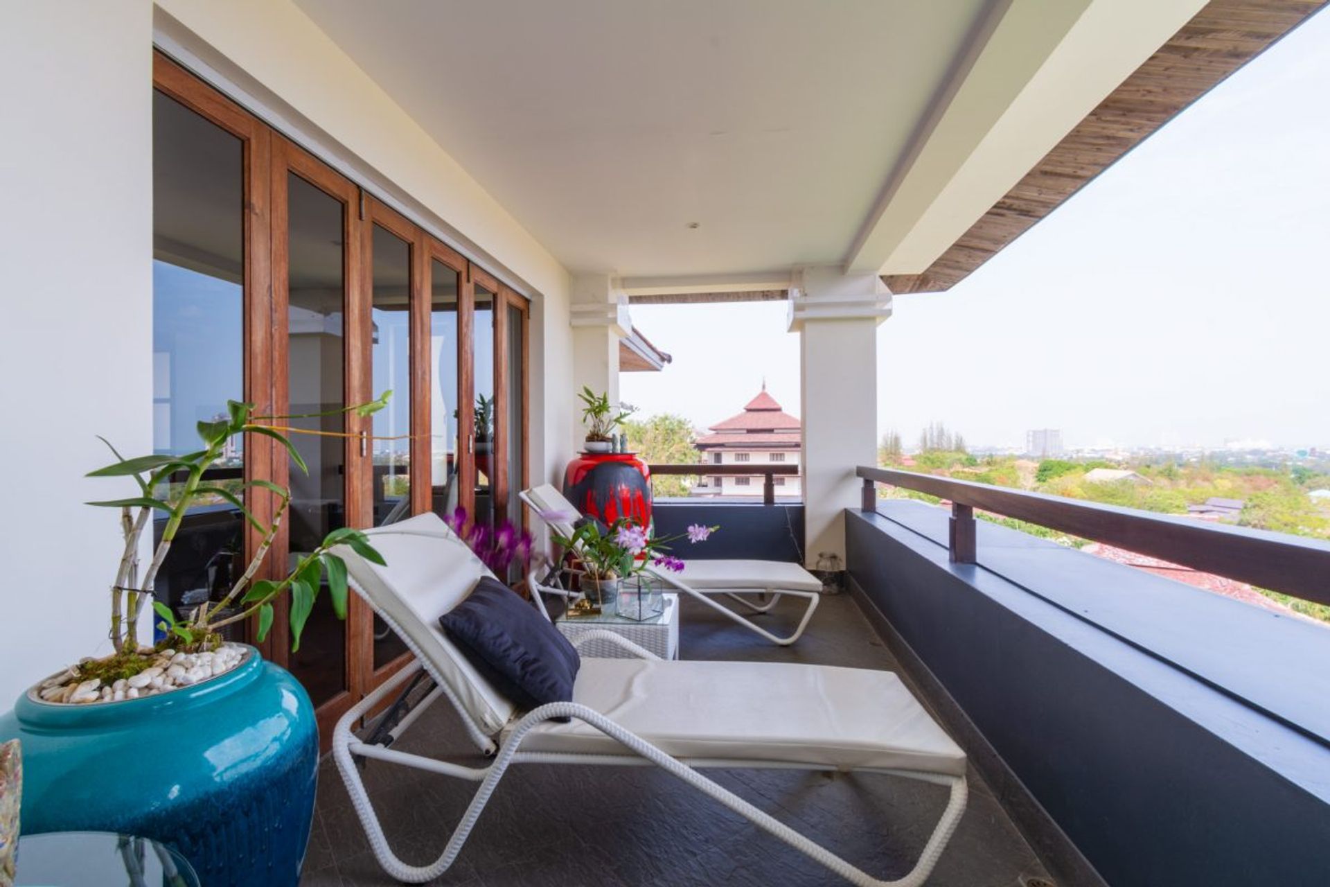 Condominium in Hua Hin, Prachuap Khiri Khan 10065856