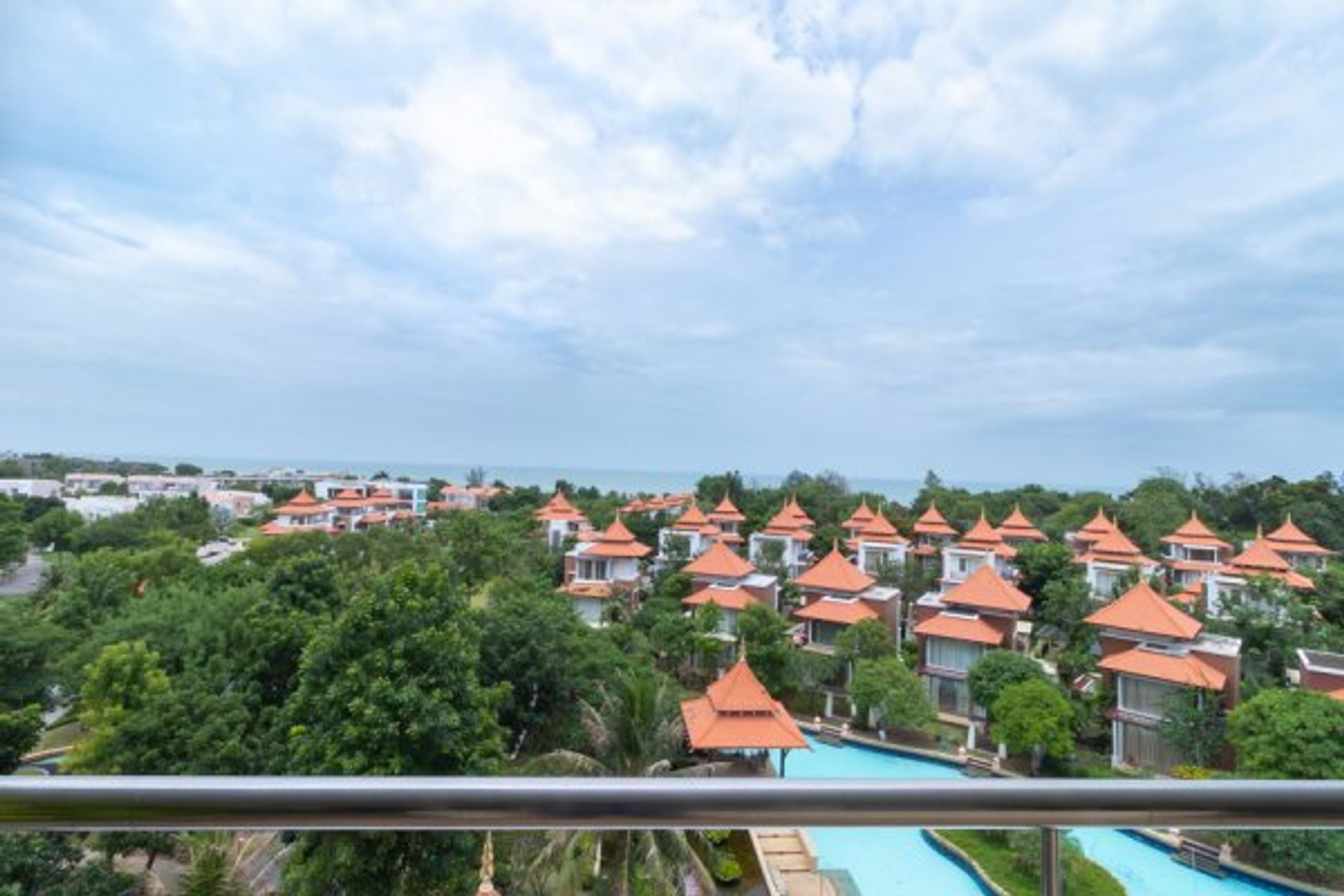 Condominium in Hua Hin, Prachuap Khiri Khan 10065864