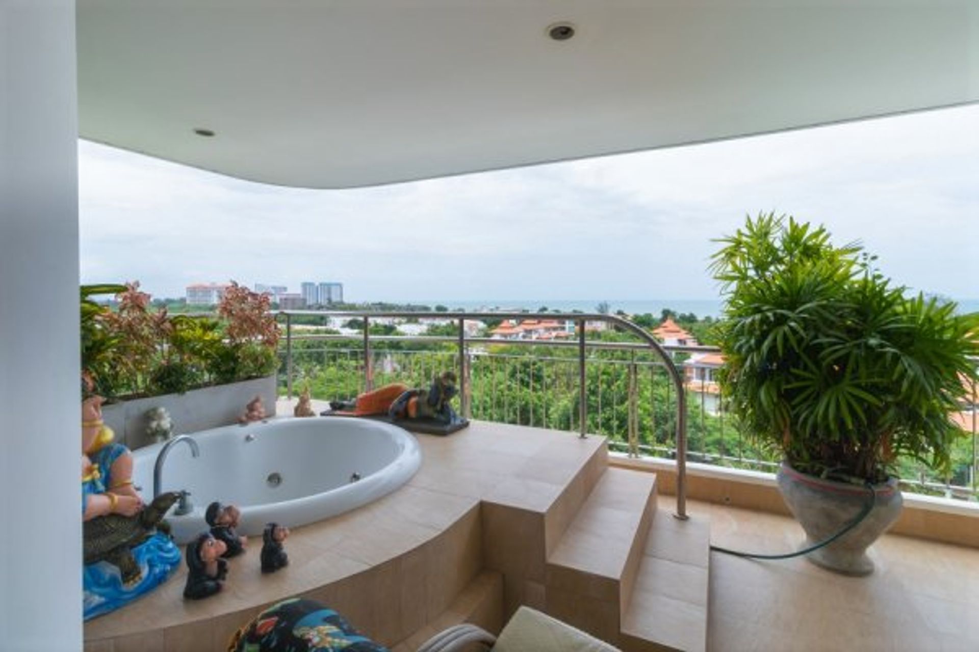 Condominio en Hua Hin, Prachuap Khiri Khan 10065864