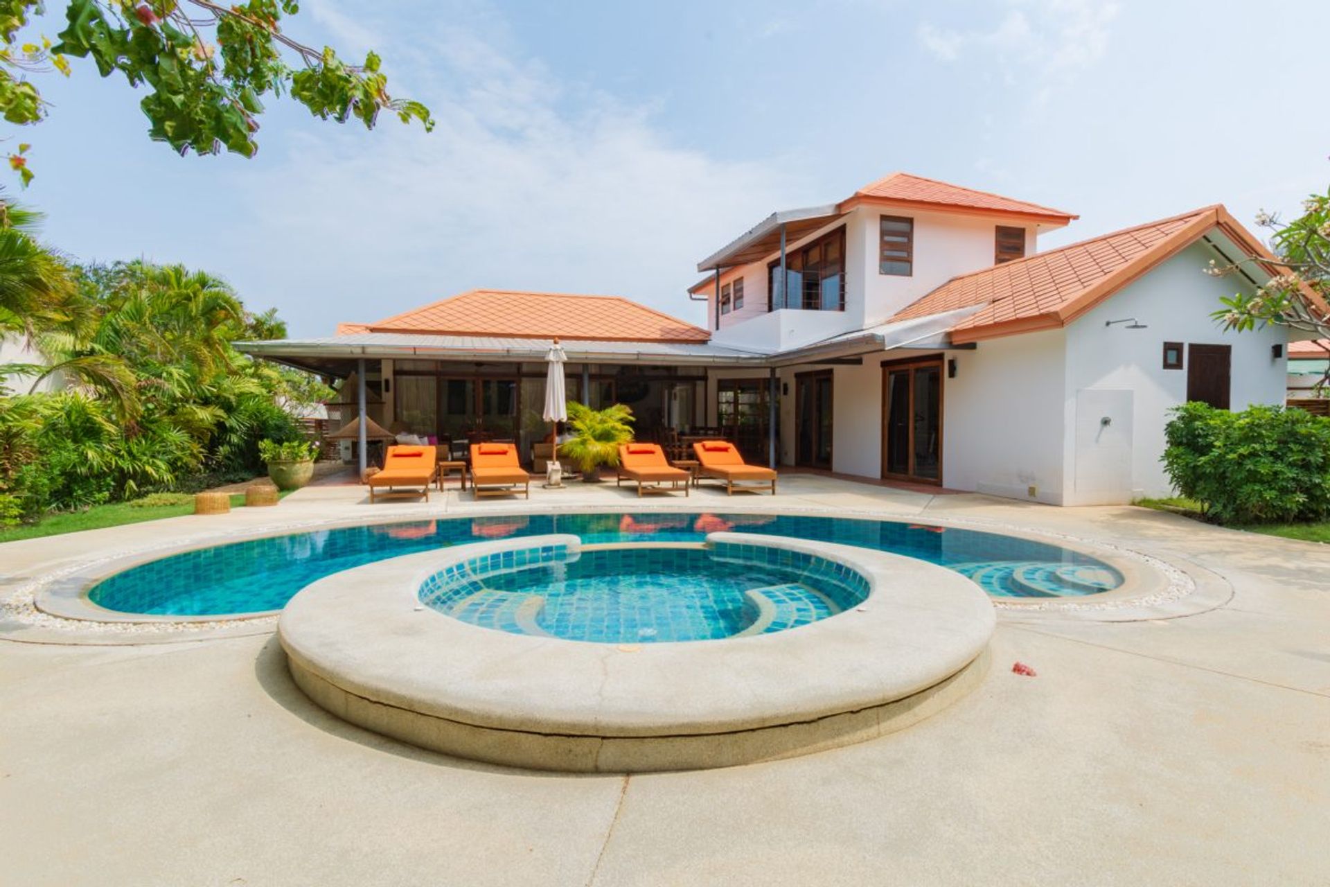 Hus i Hua Hin, Prachuap Khiri Khan 10065921