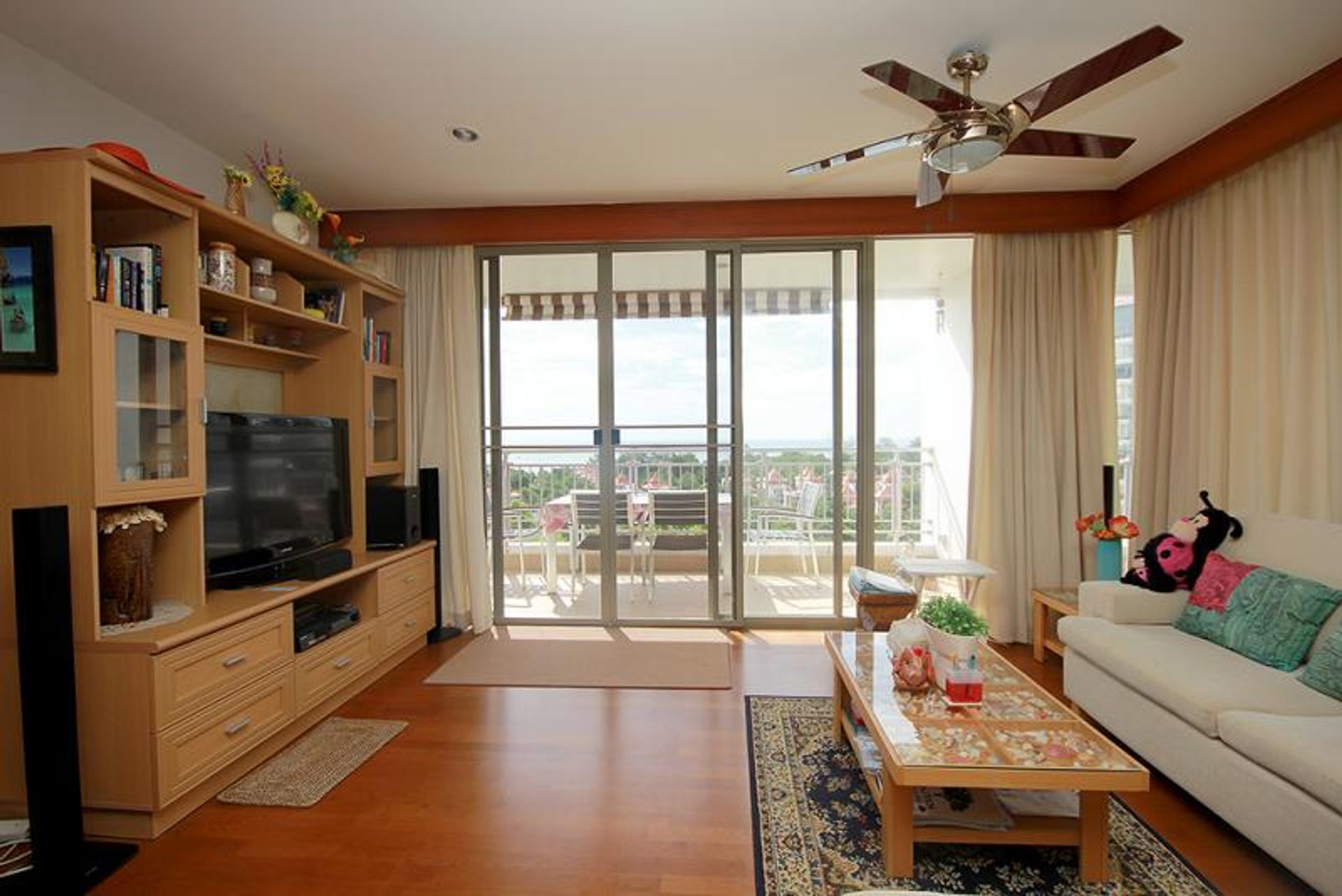 Condominium in Hua Hin, Prachuap Khiri Khan 10065999