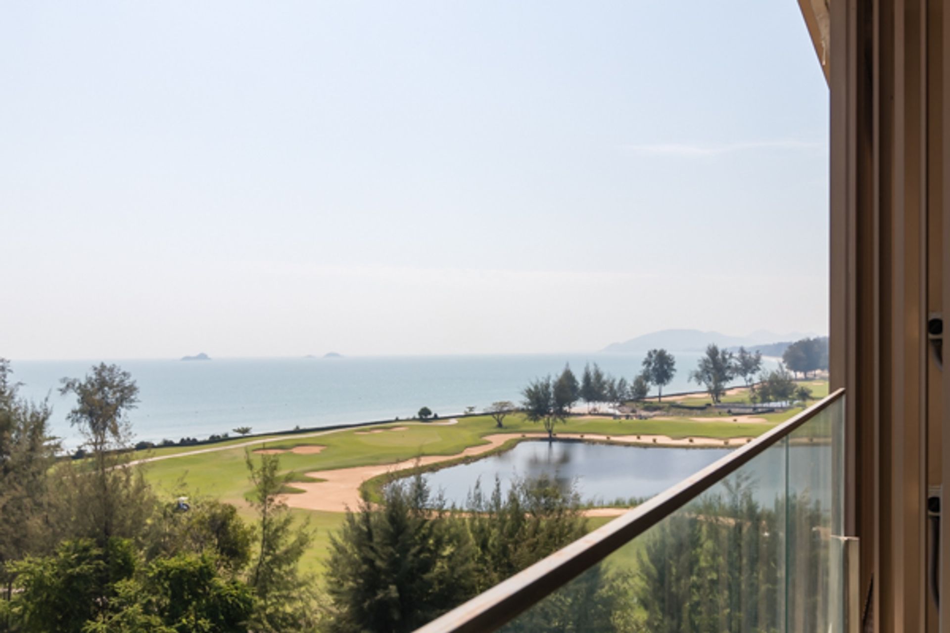 Condominium in Hua Hin, Prachuap Khiri Khan 10066007